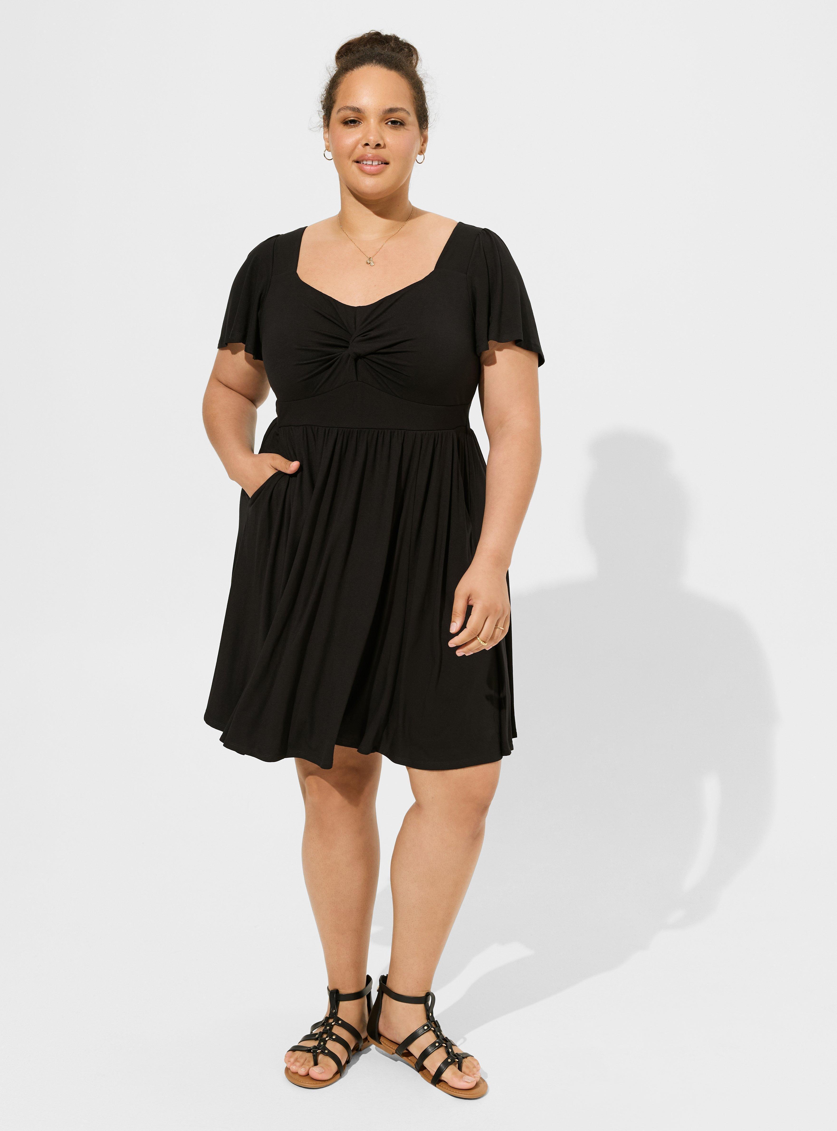 Torrid Deep Black midi crinkle surplice deals skater dress