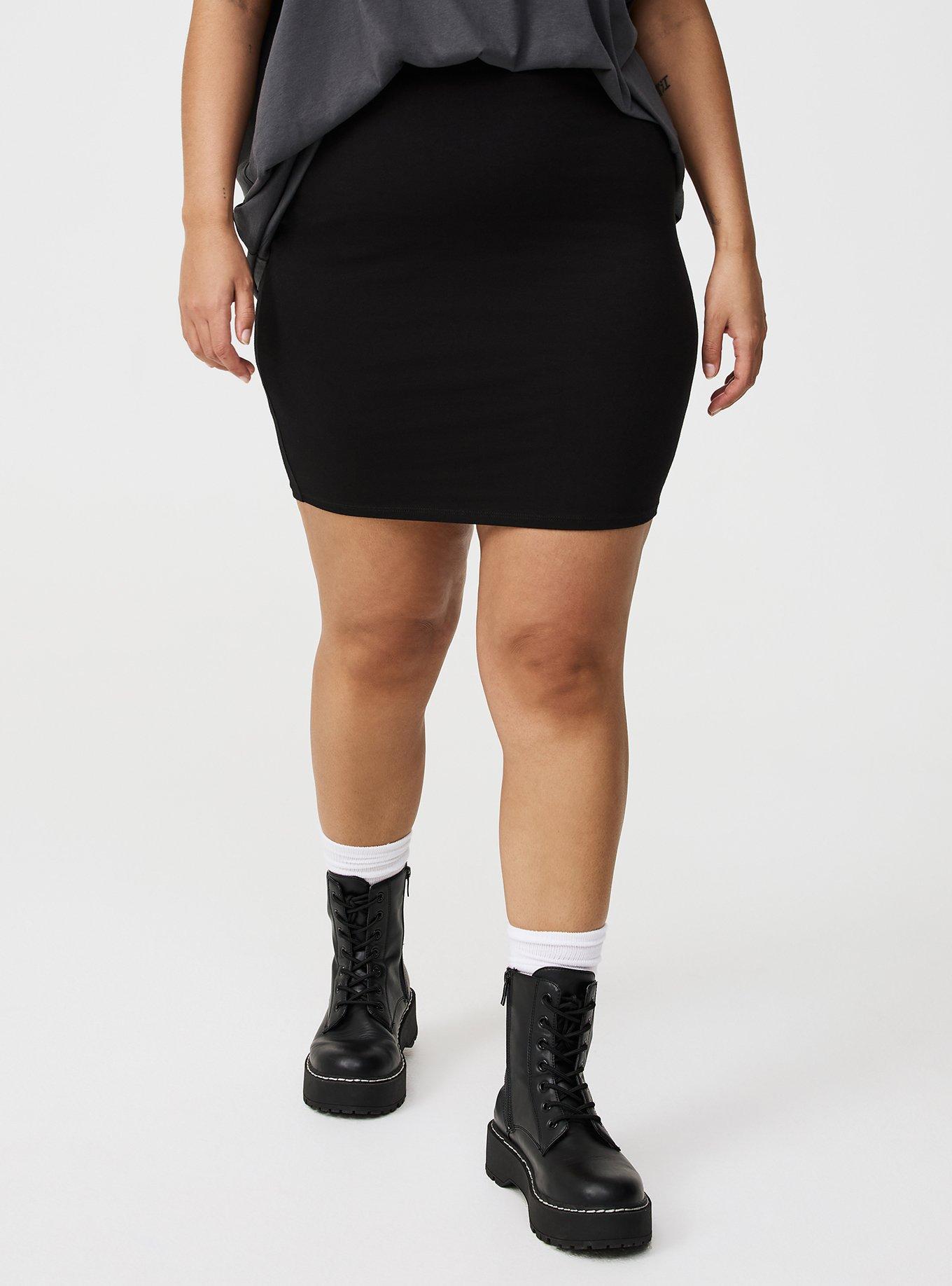 Signature Waist Mini Skirt