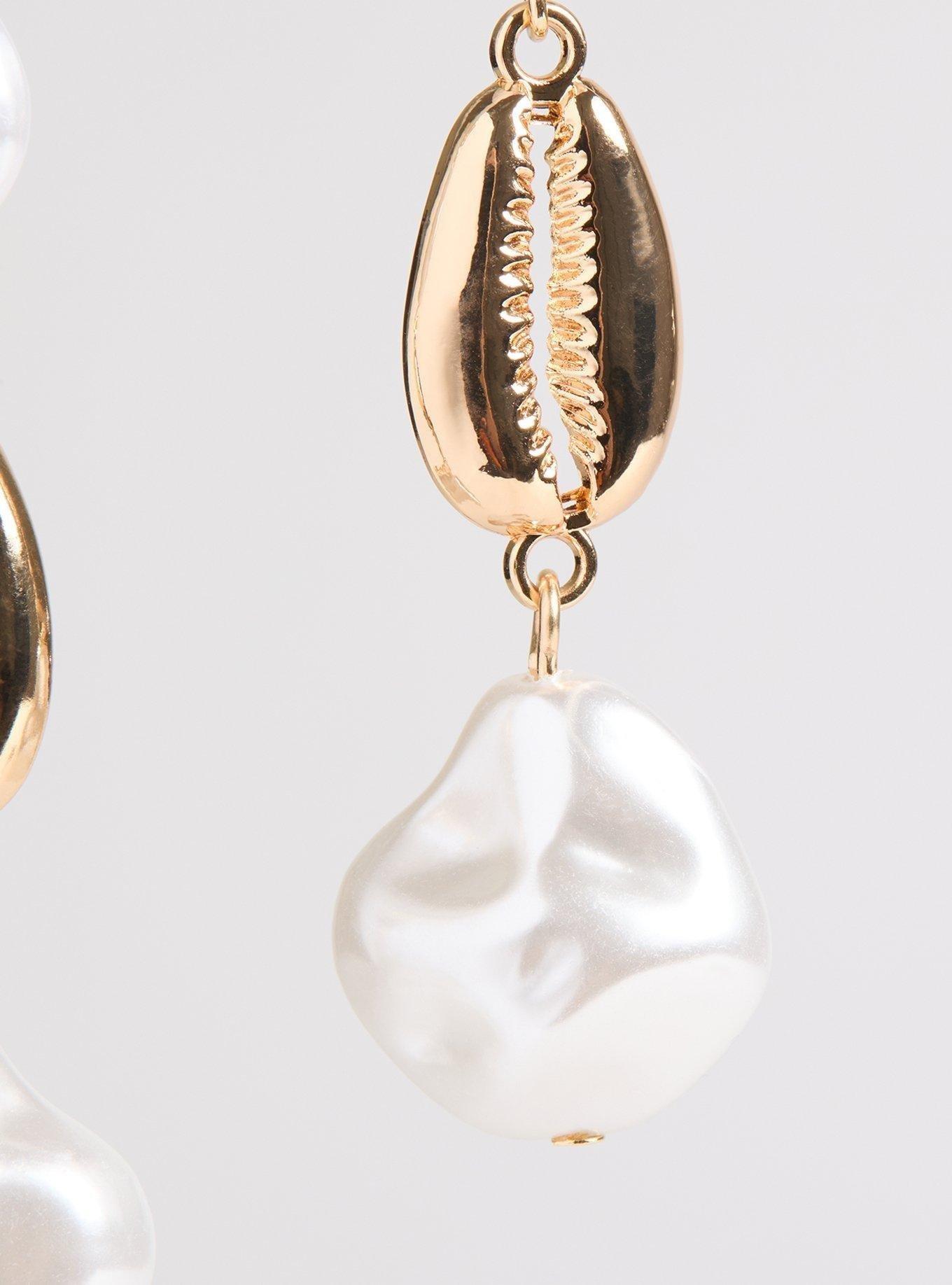 Pearl Shell Linear Earring