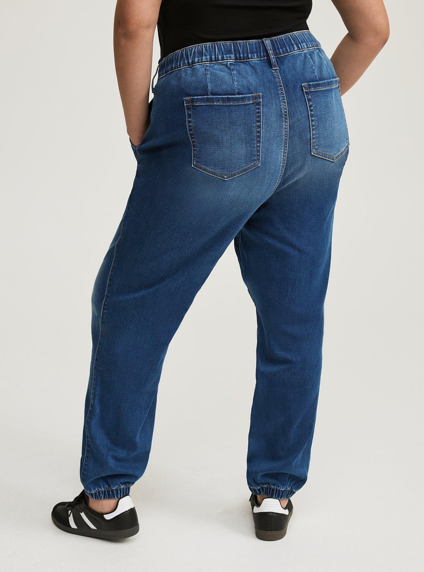 Weekend Jogger Mid-Rise Jean