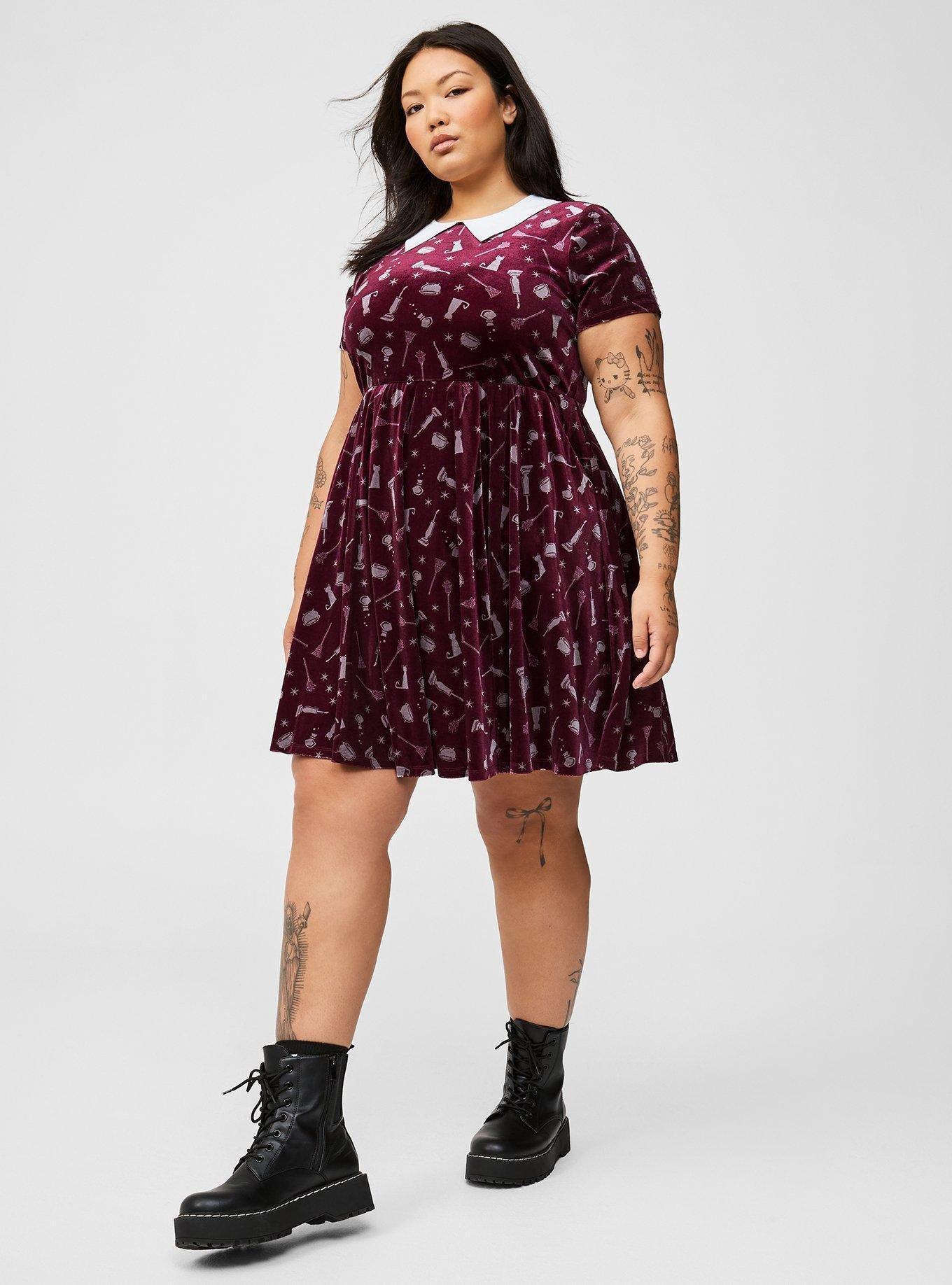 Disney Hocus Pocus Velvet Collared Dress