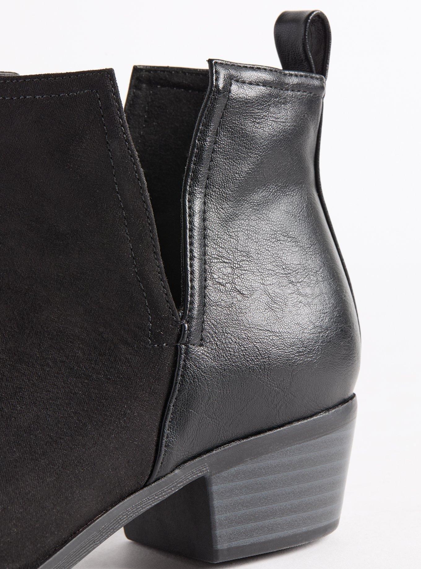 V-Cut Ankle Bootie (WW