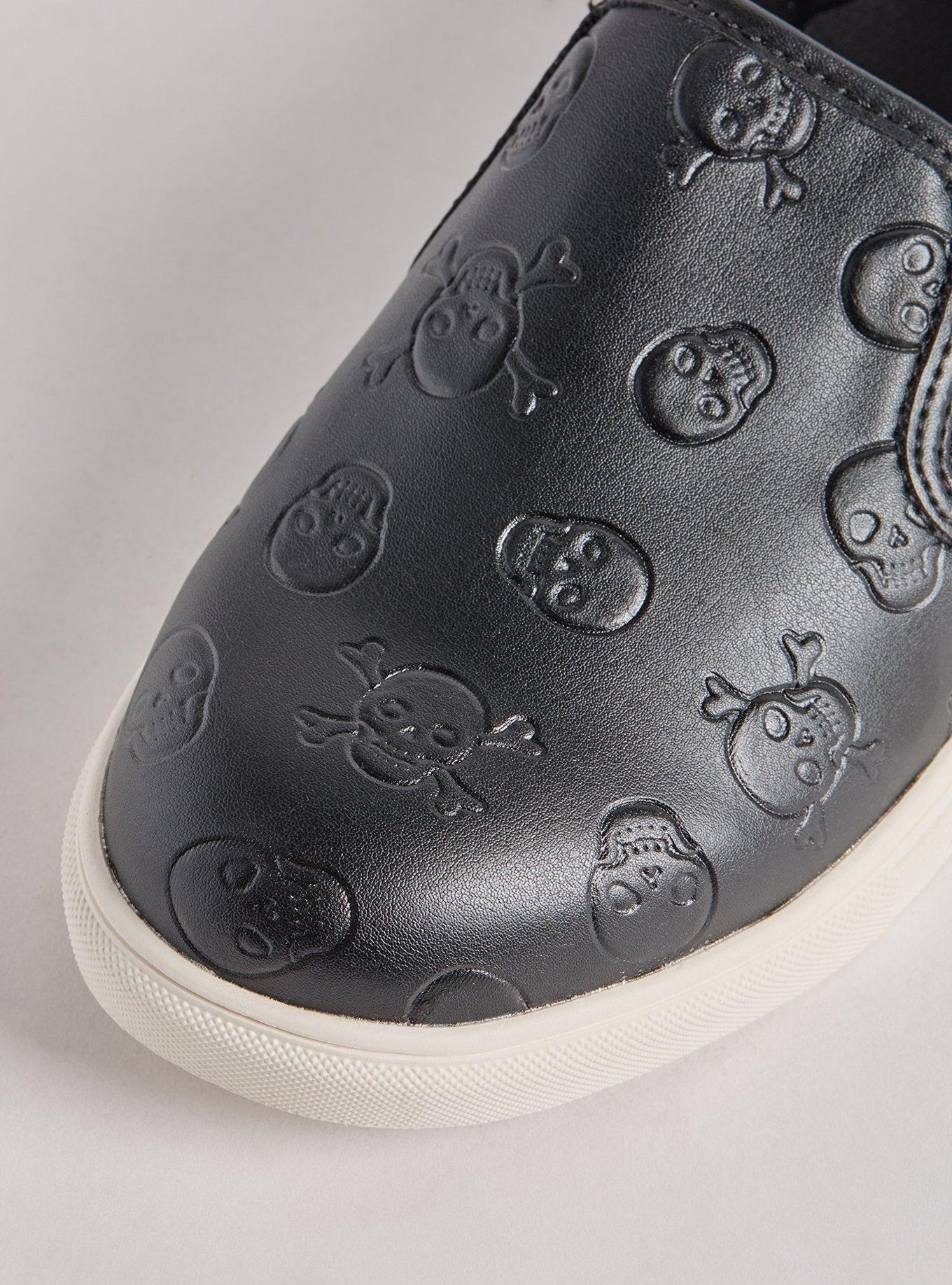 Skull Quilted Slip On Sneaker