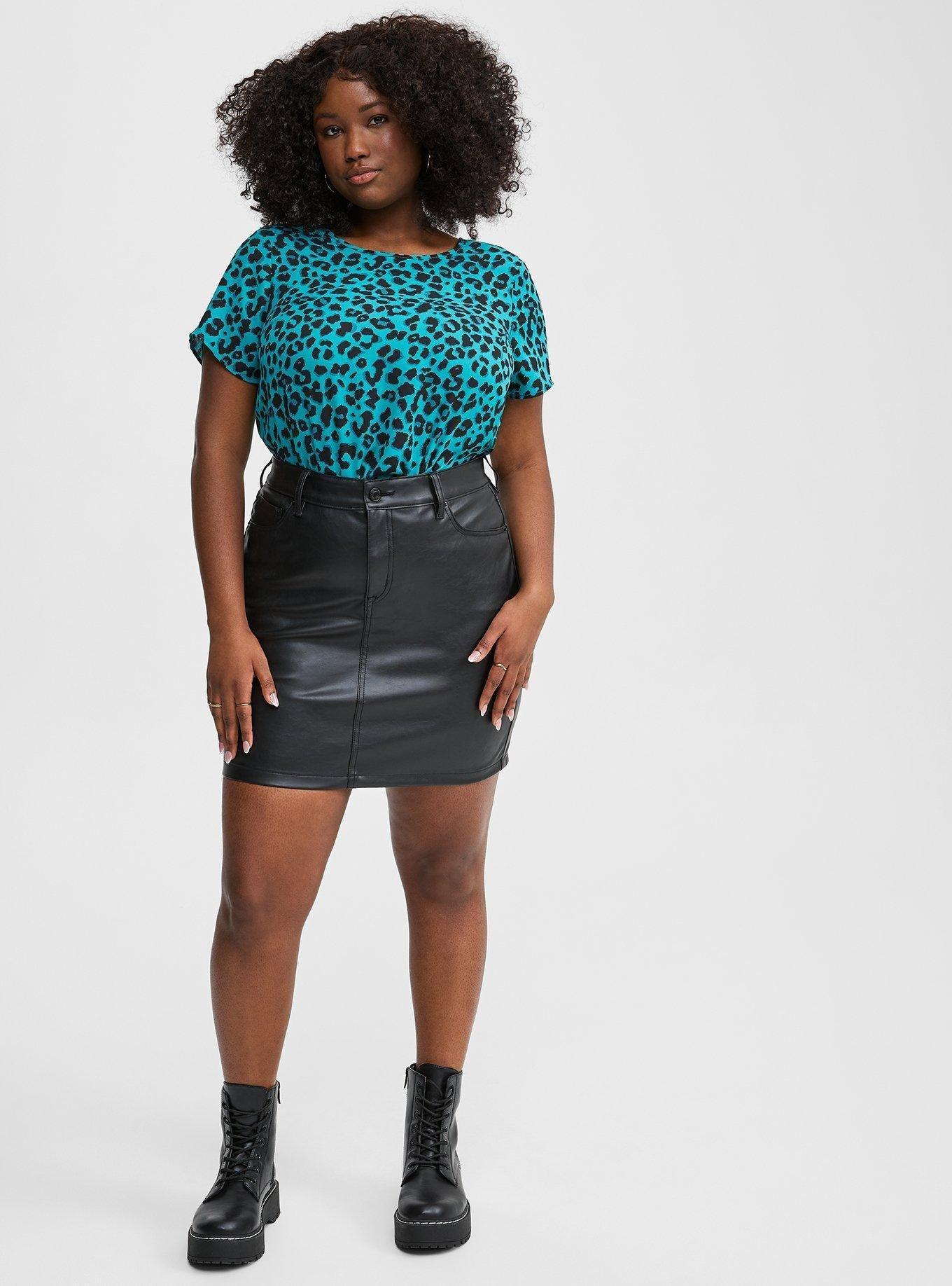 Torrid pecihiko leopard print pencil