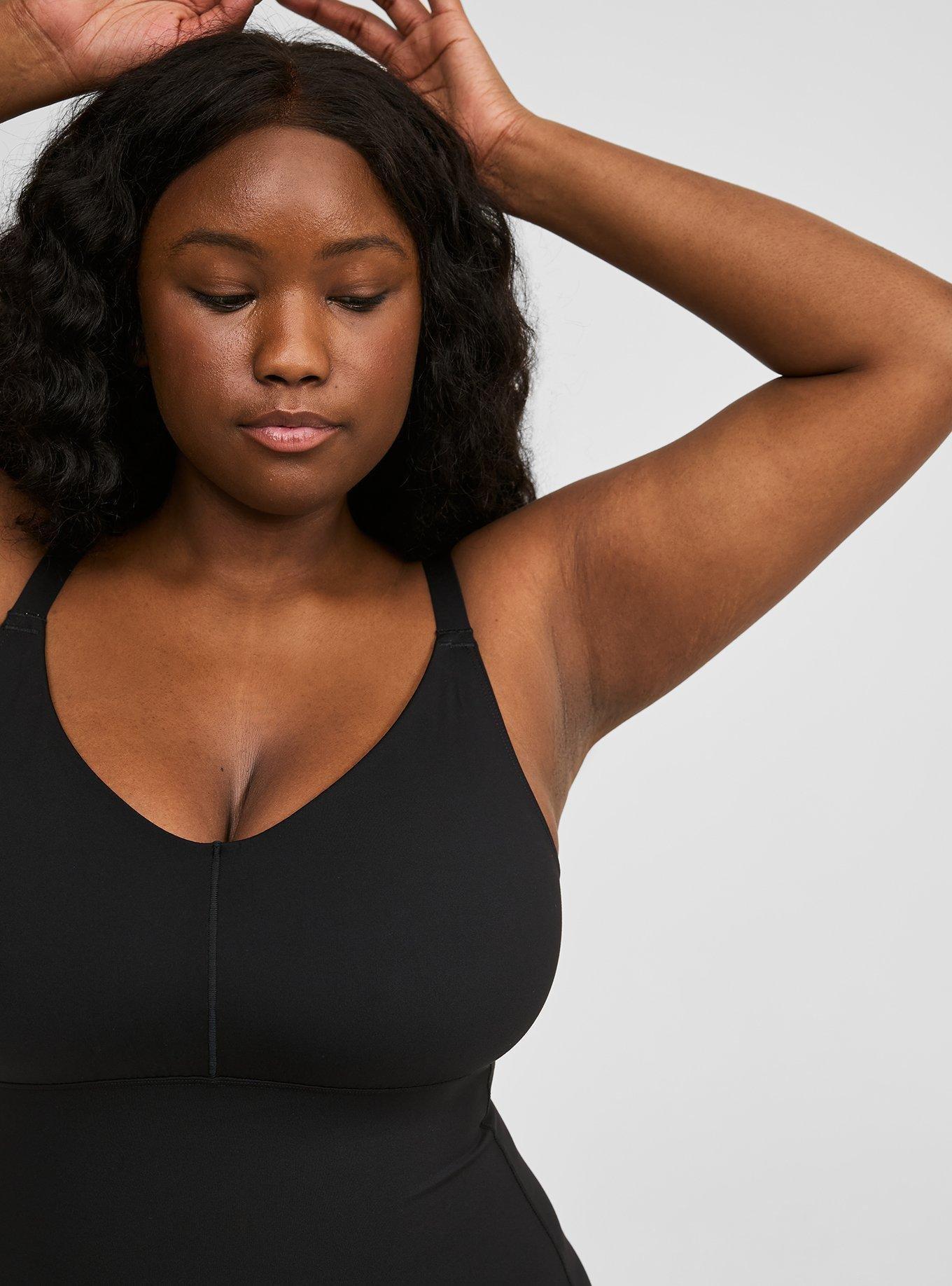 Smoothing Full Body Mid-Thigh Bodysuit 