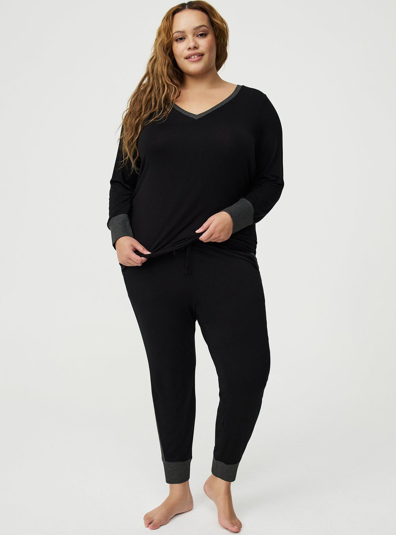 Super Soft Mixed Texture V-Neck Lounge Tee, DEEP BLACK CHARCOAL, alternate