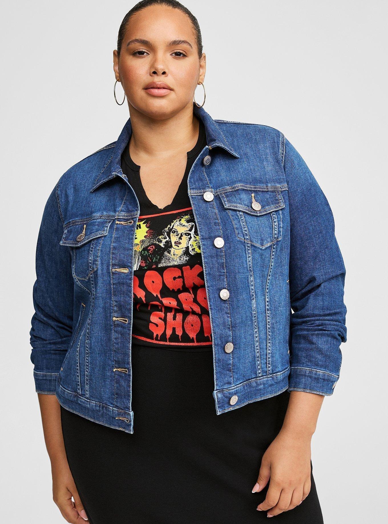 Modern Denim Fitted Trucker Jacket