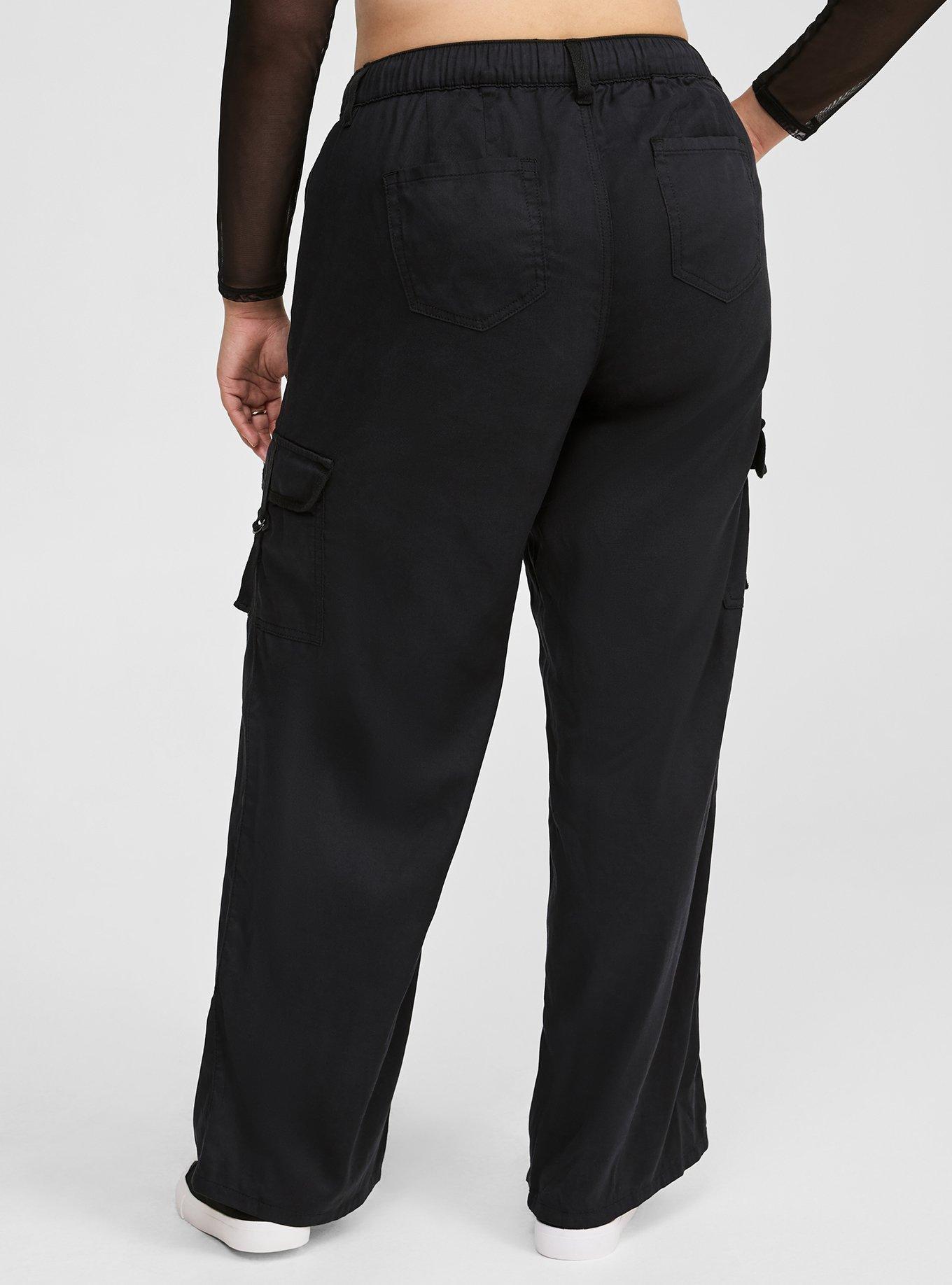 Pull-On Weekend Wide Leg Cargo Pant