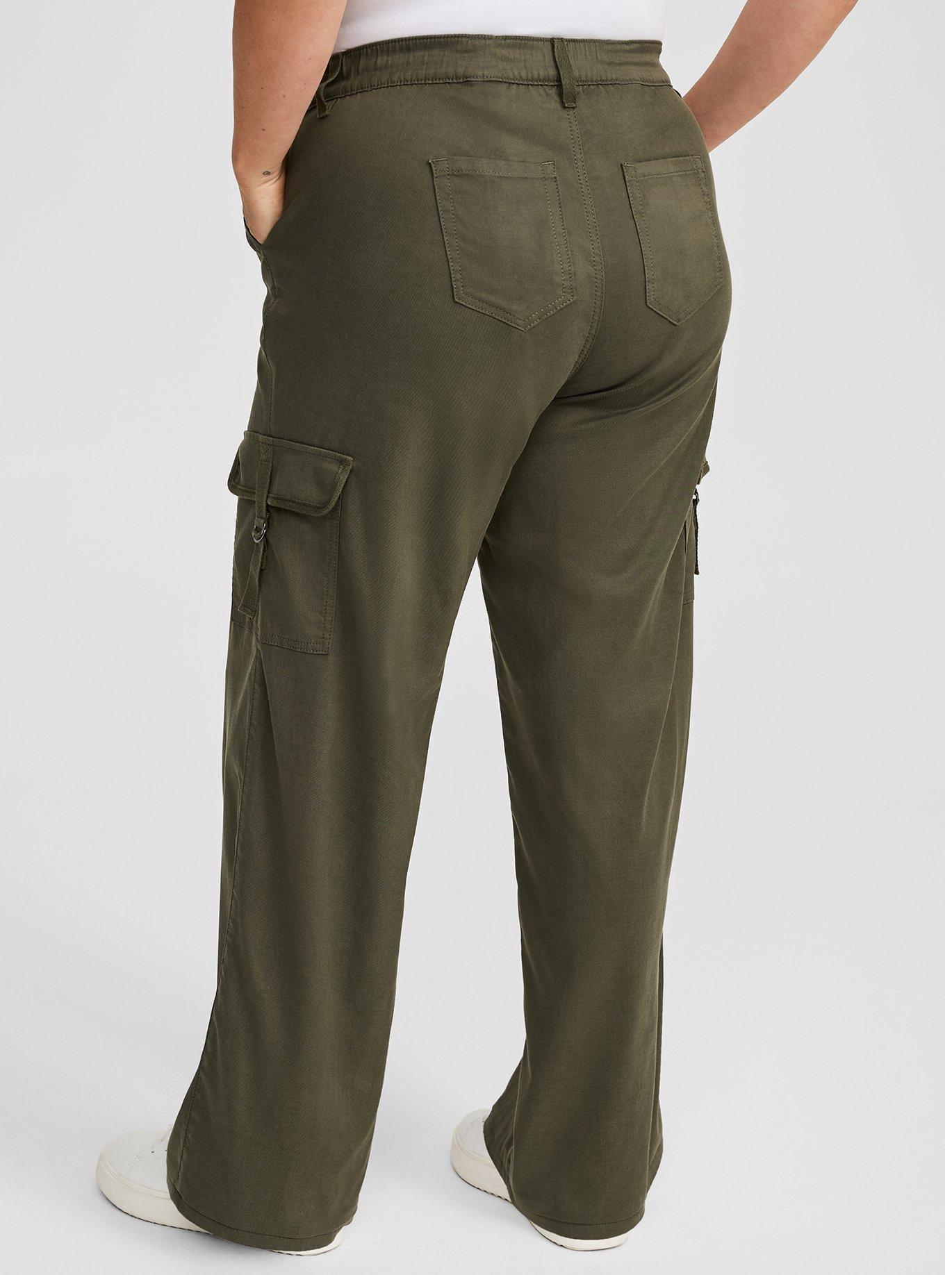 Pull-On Weekend Wide Leg Cargo Pant