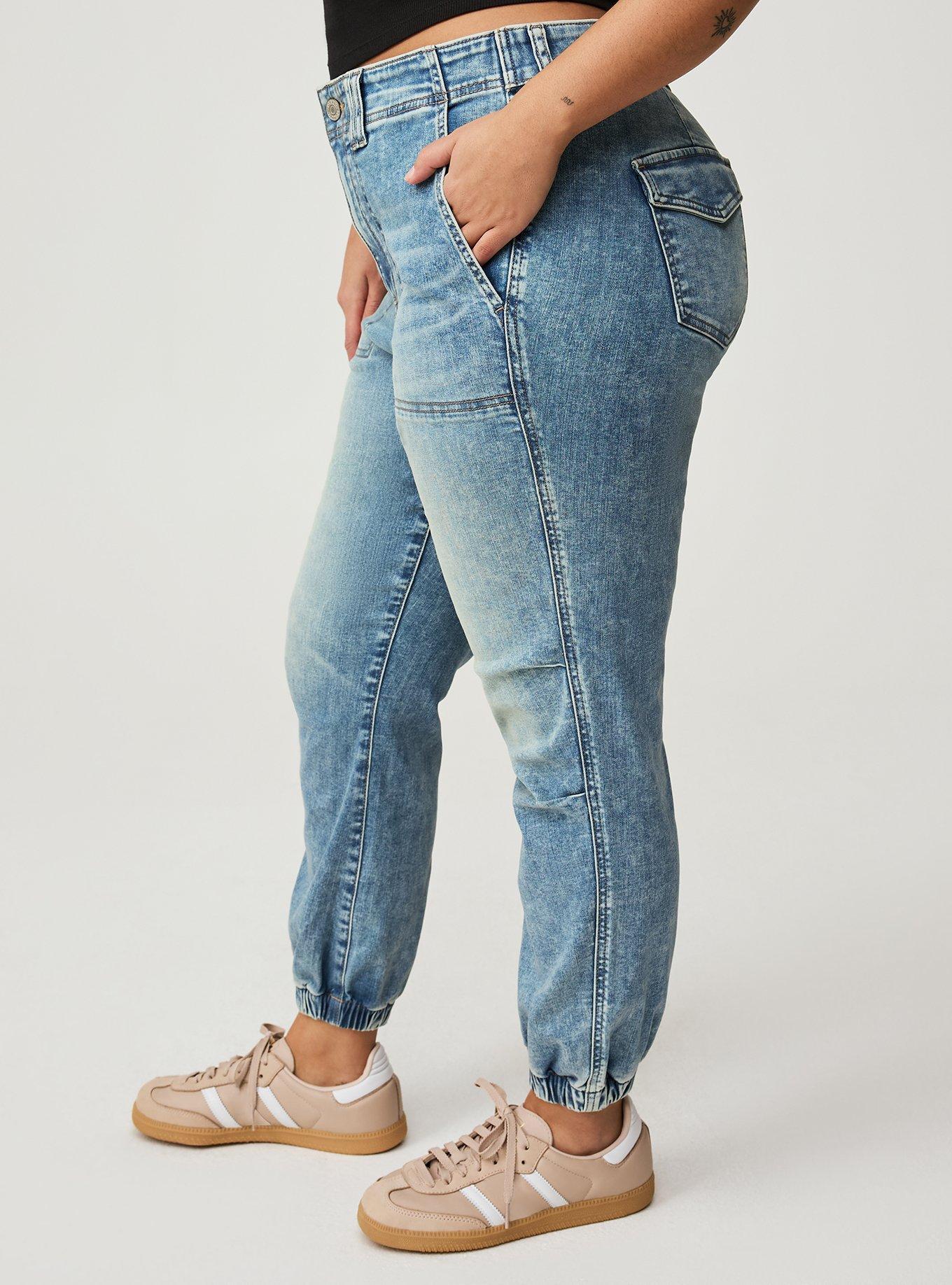 Jogger Super Stretch Mid-Rise Jean