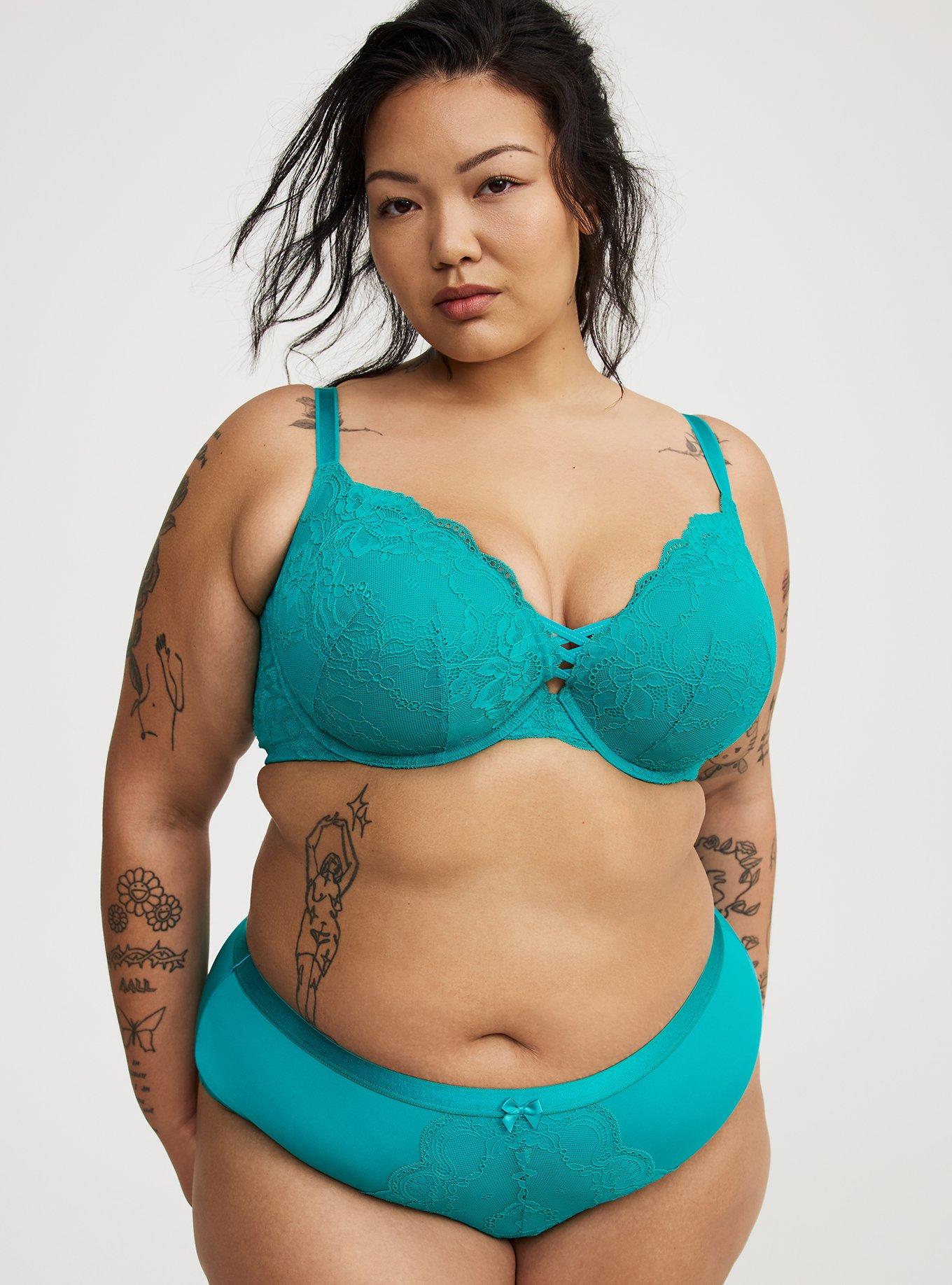 XO Plunge Push-Up Bra