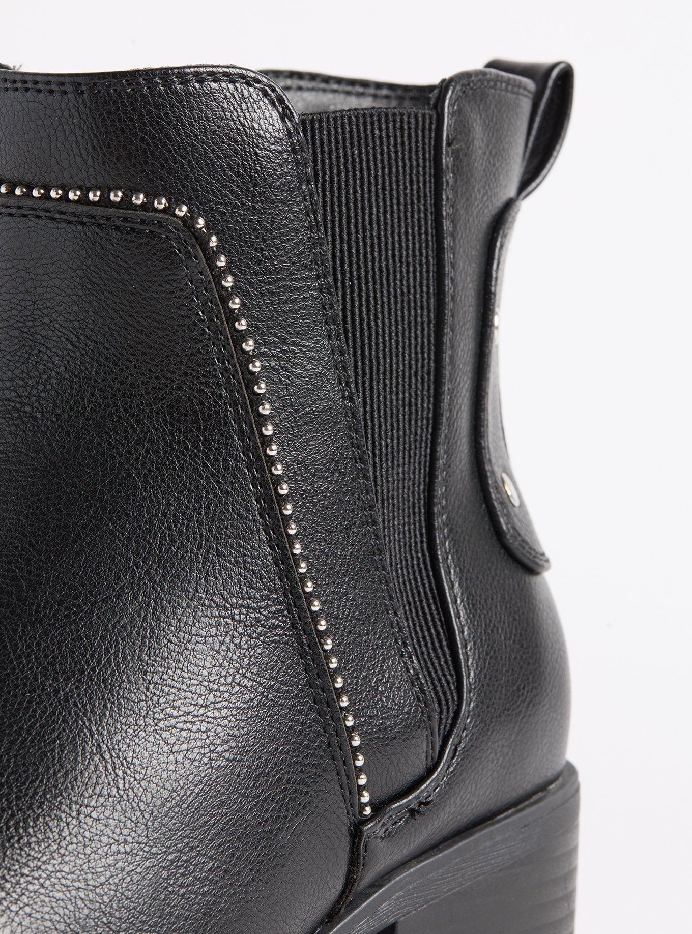 Heeled Chelsea Bootie (WW)