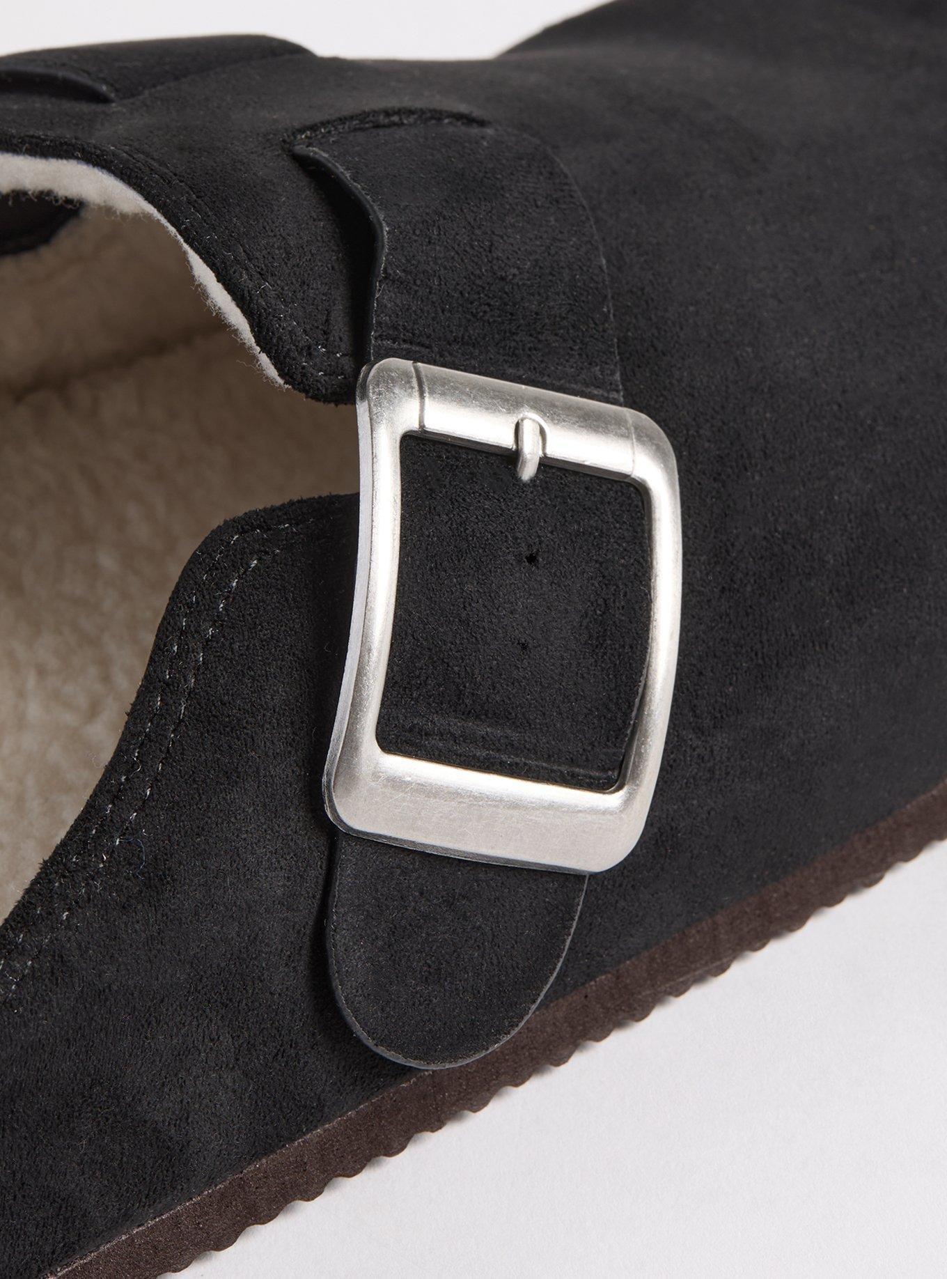 Cozy Buckle Clog (WW