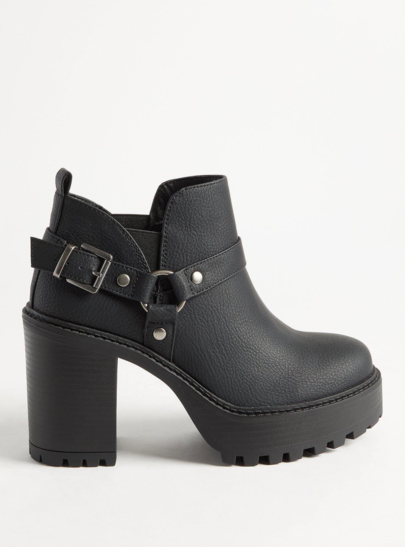 Lug Sole Heeled Bootie (WW