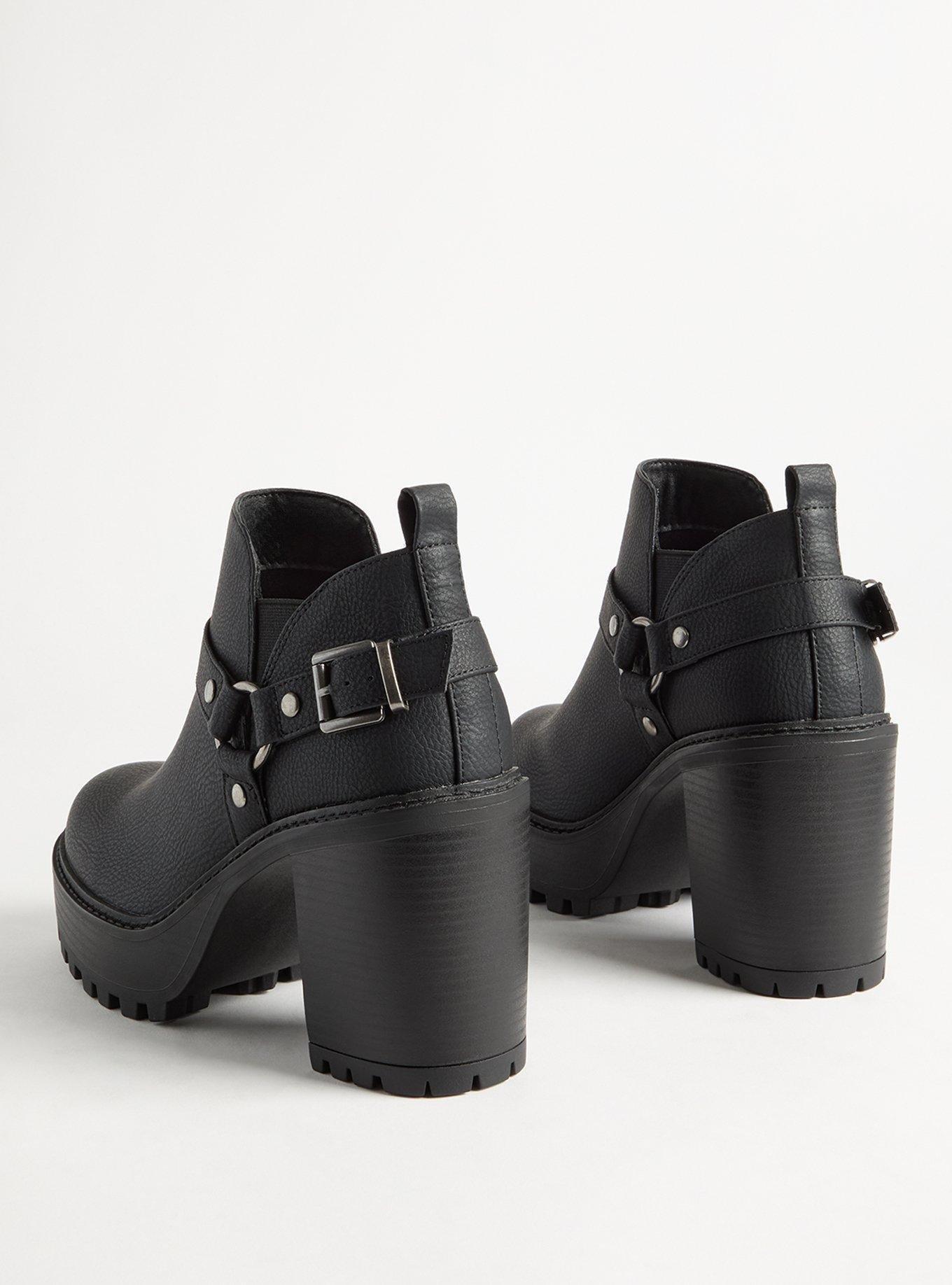 Lug Sole Heeled Bootie (WW)