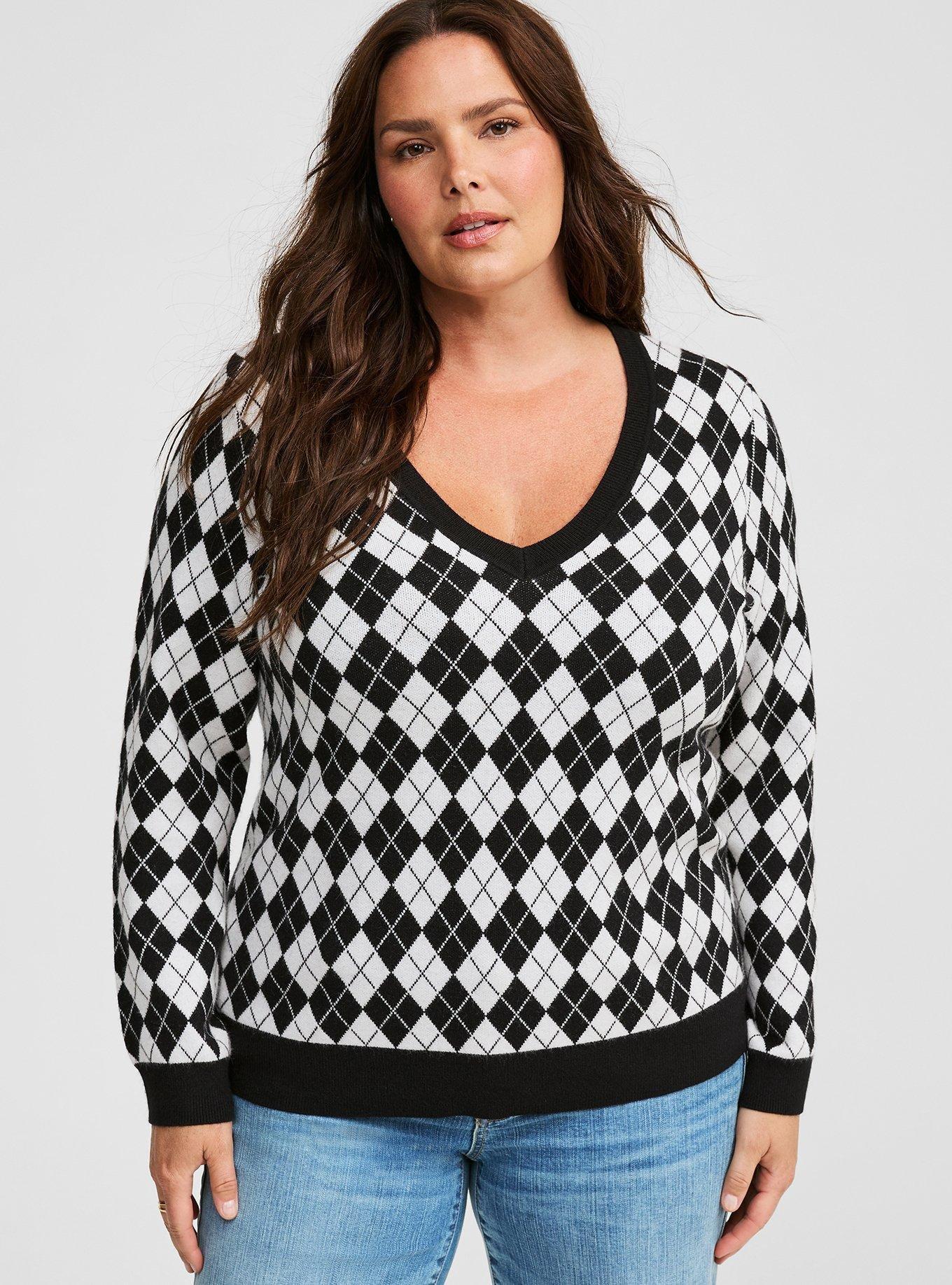 V-Neck Pullover Sweater, DETENTION ARGYLE CLOUD DANCER/DEEP BLACK, alternate