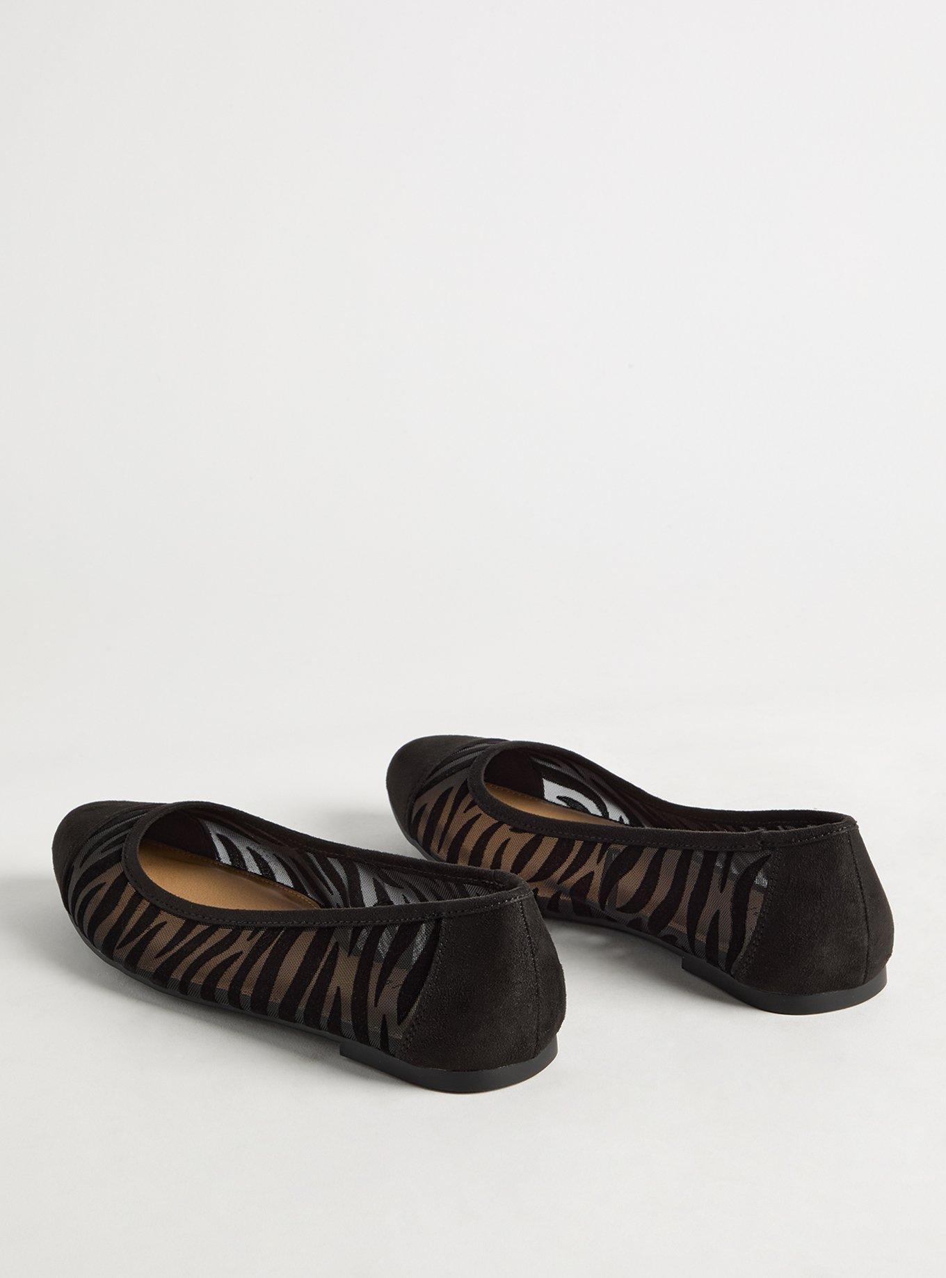 Zebra Mesh Pointed Toe Flat (WW)