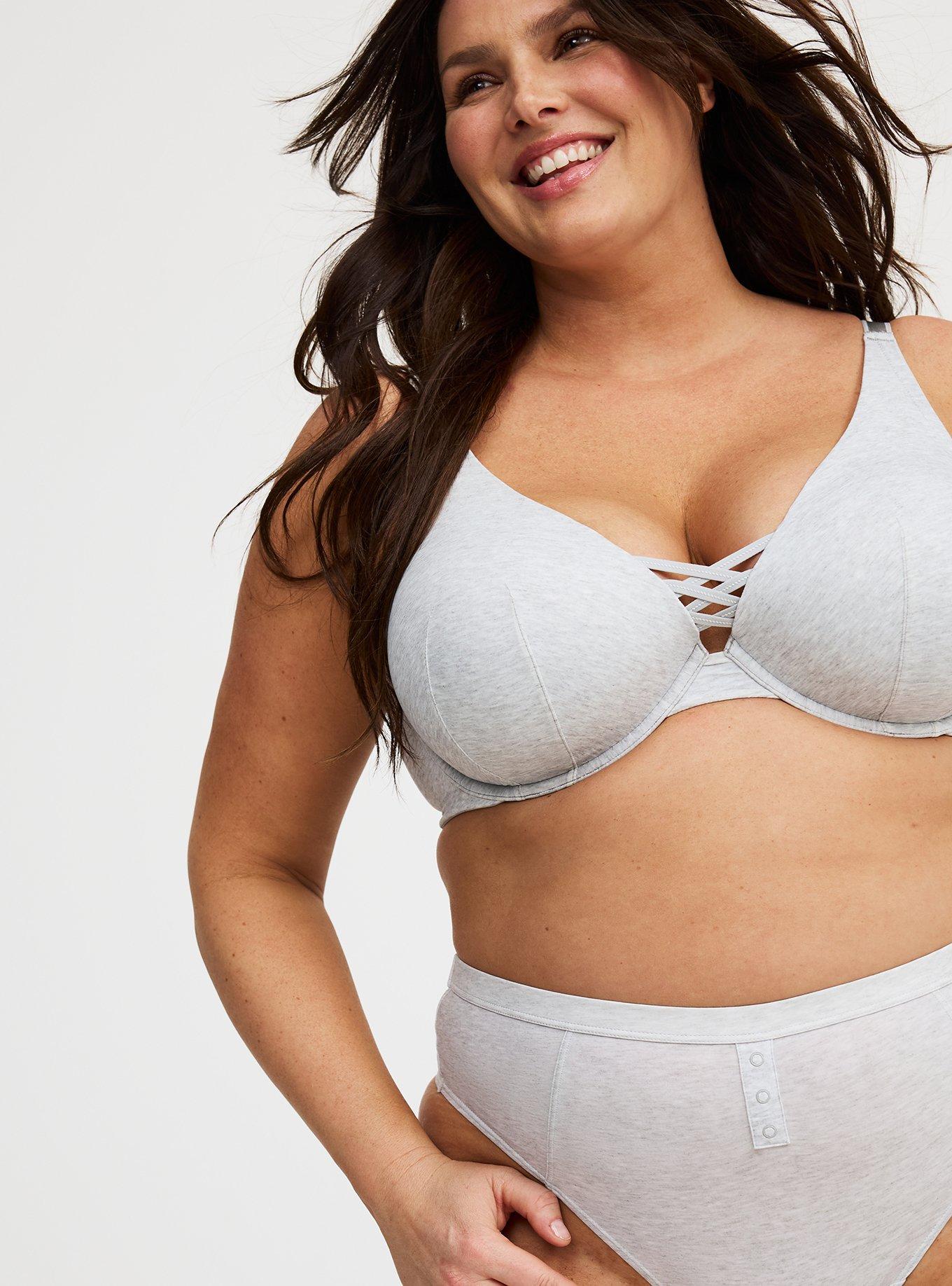XO Plunge Push-Up Bra