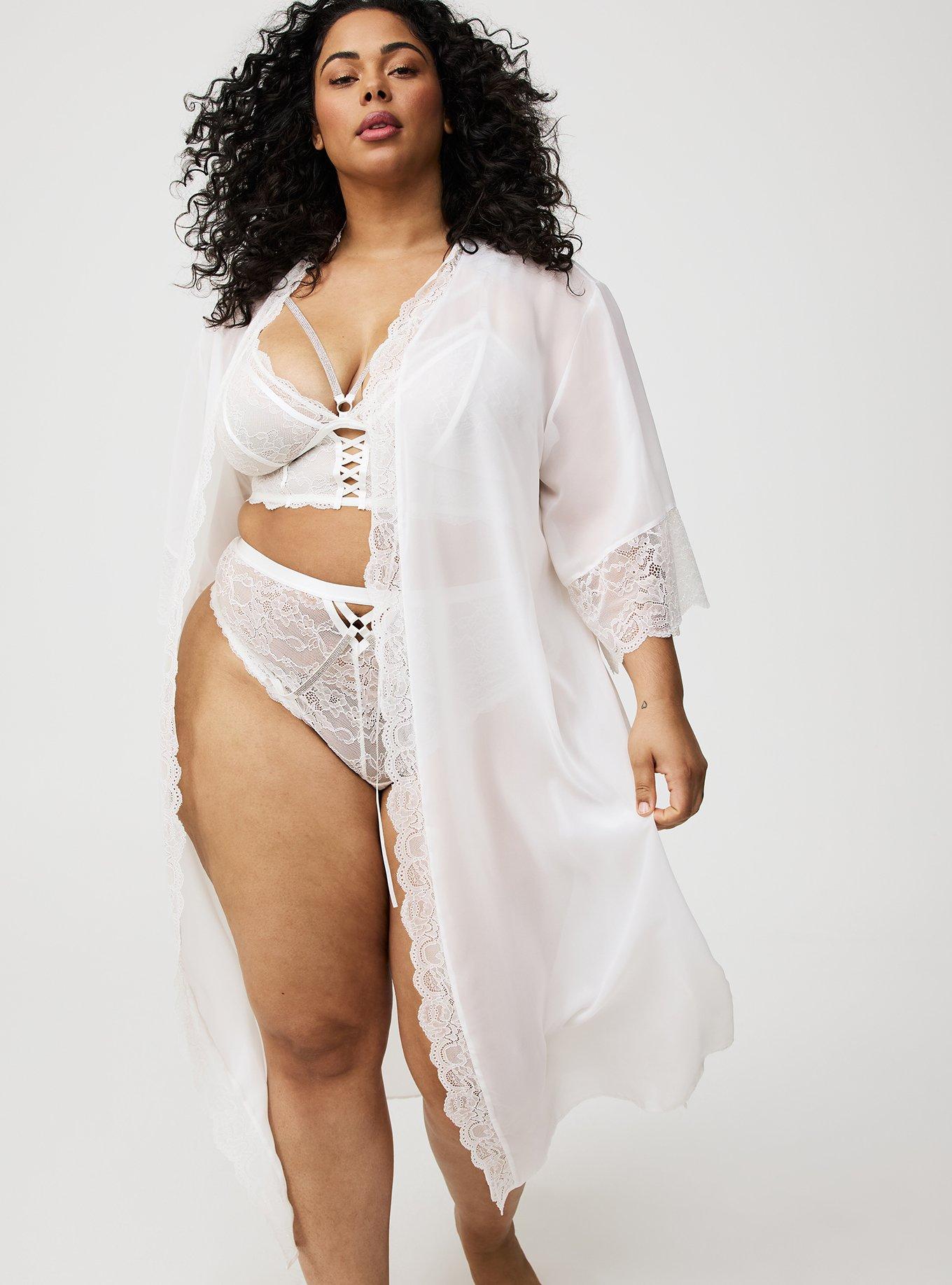 Lace and Chiffon Maxi Robe