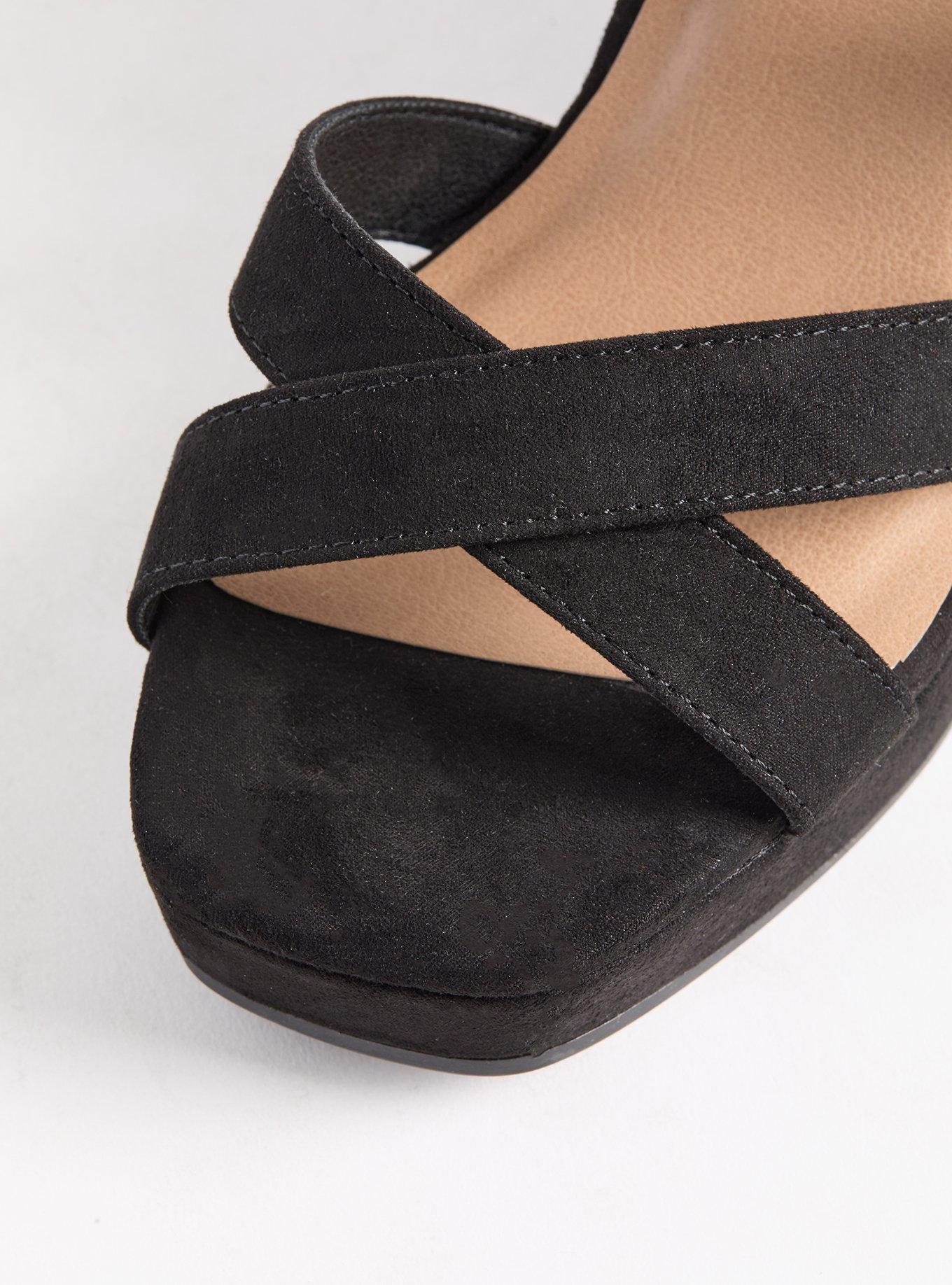 Strappy Wedge (WW)