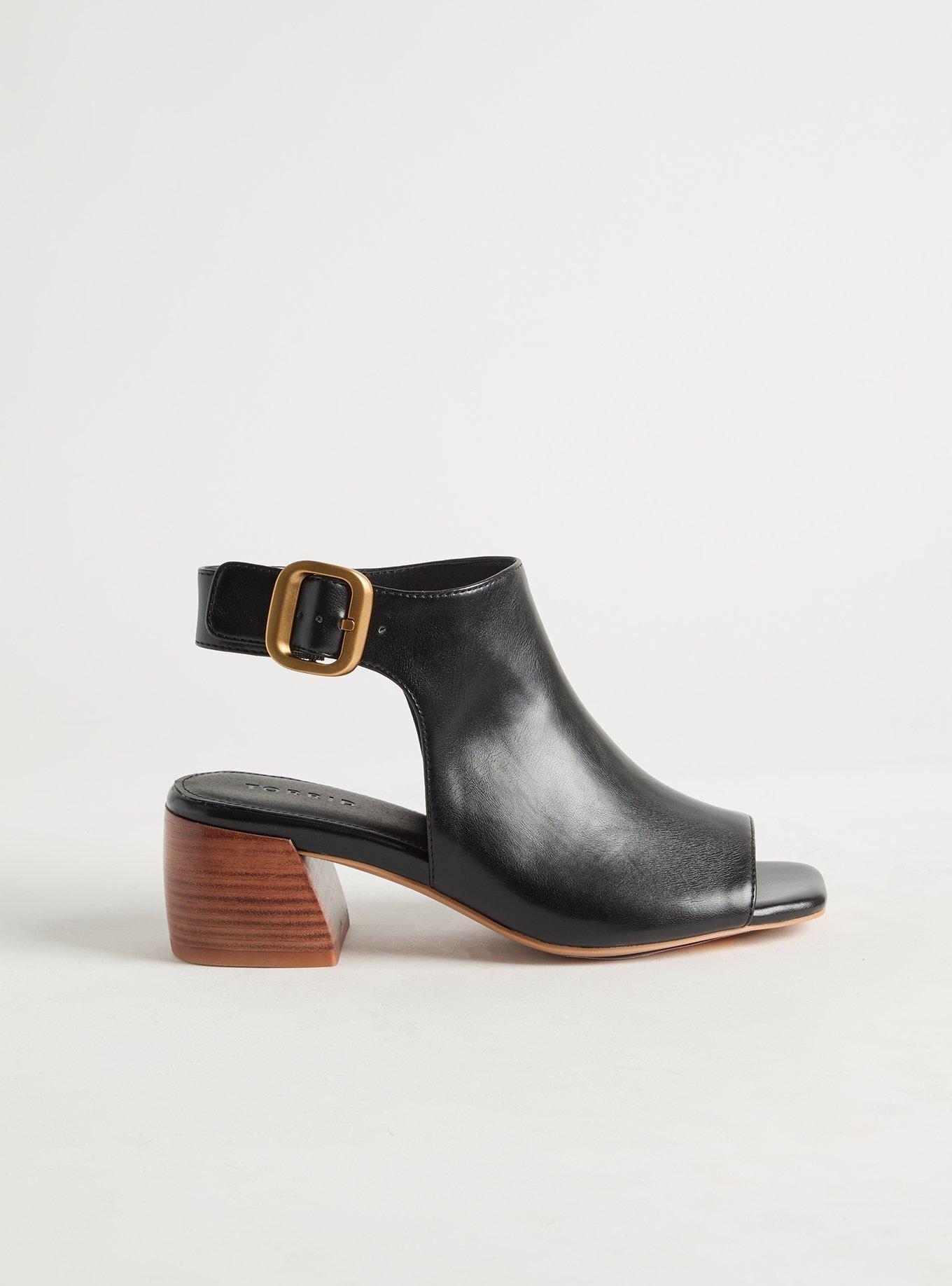 Ankle Strap Block Heel Sandal (WW)