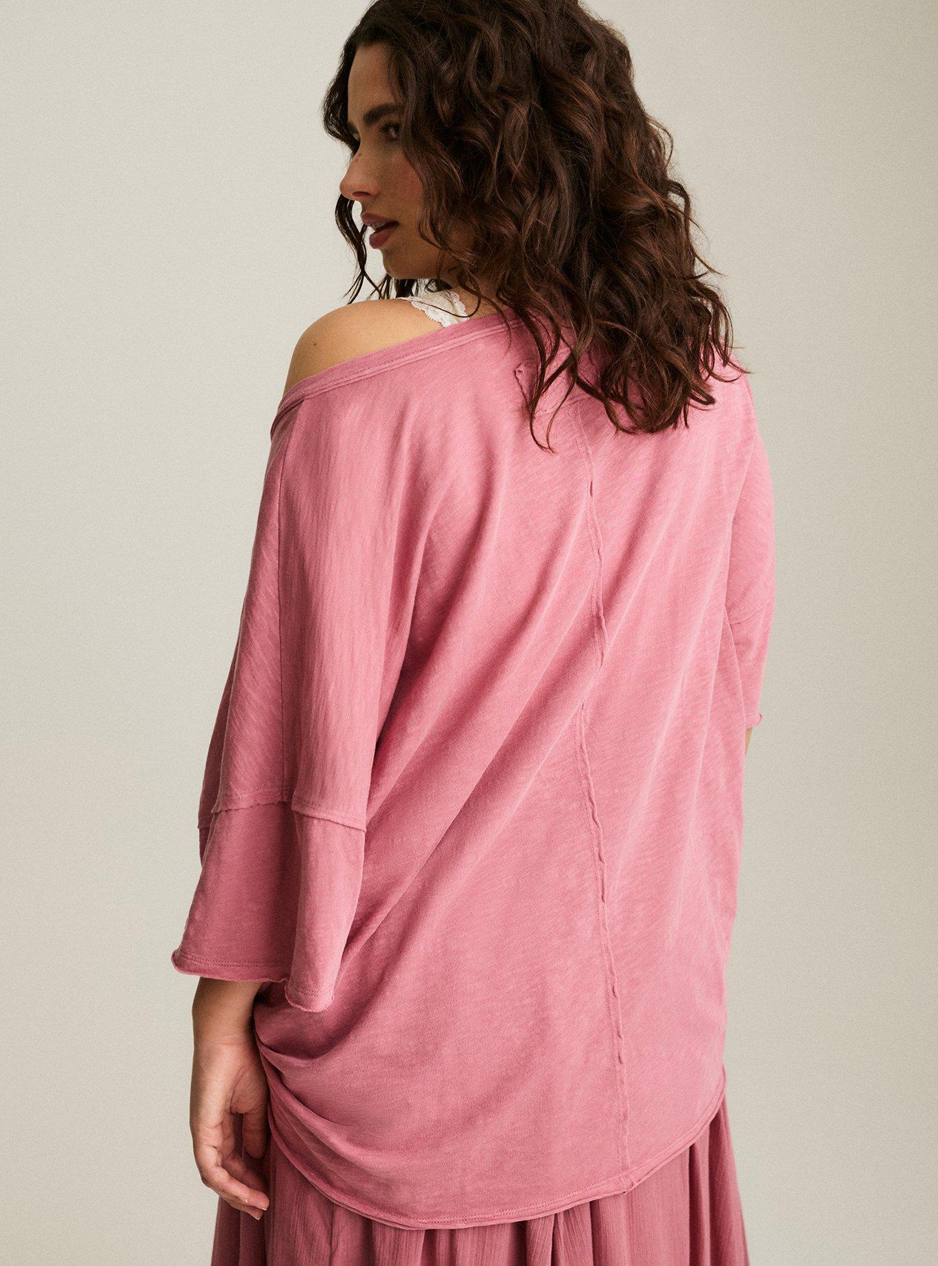 Festi Oversized V-Neck Tee