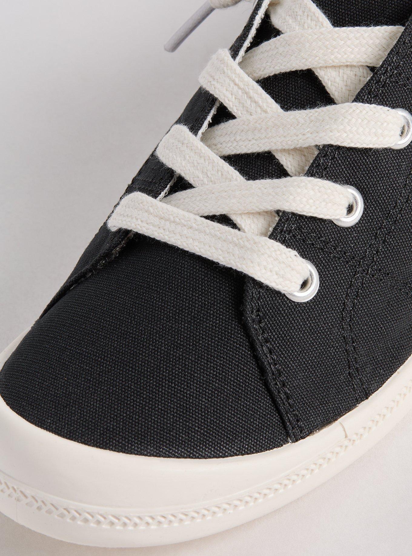 Riley Ruched Sneaker (M)