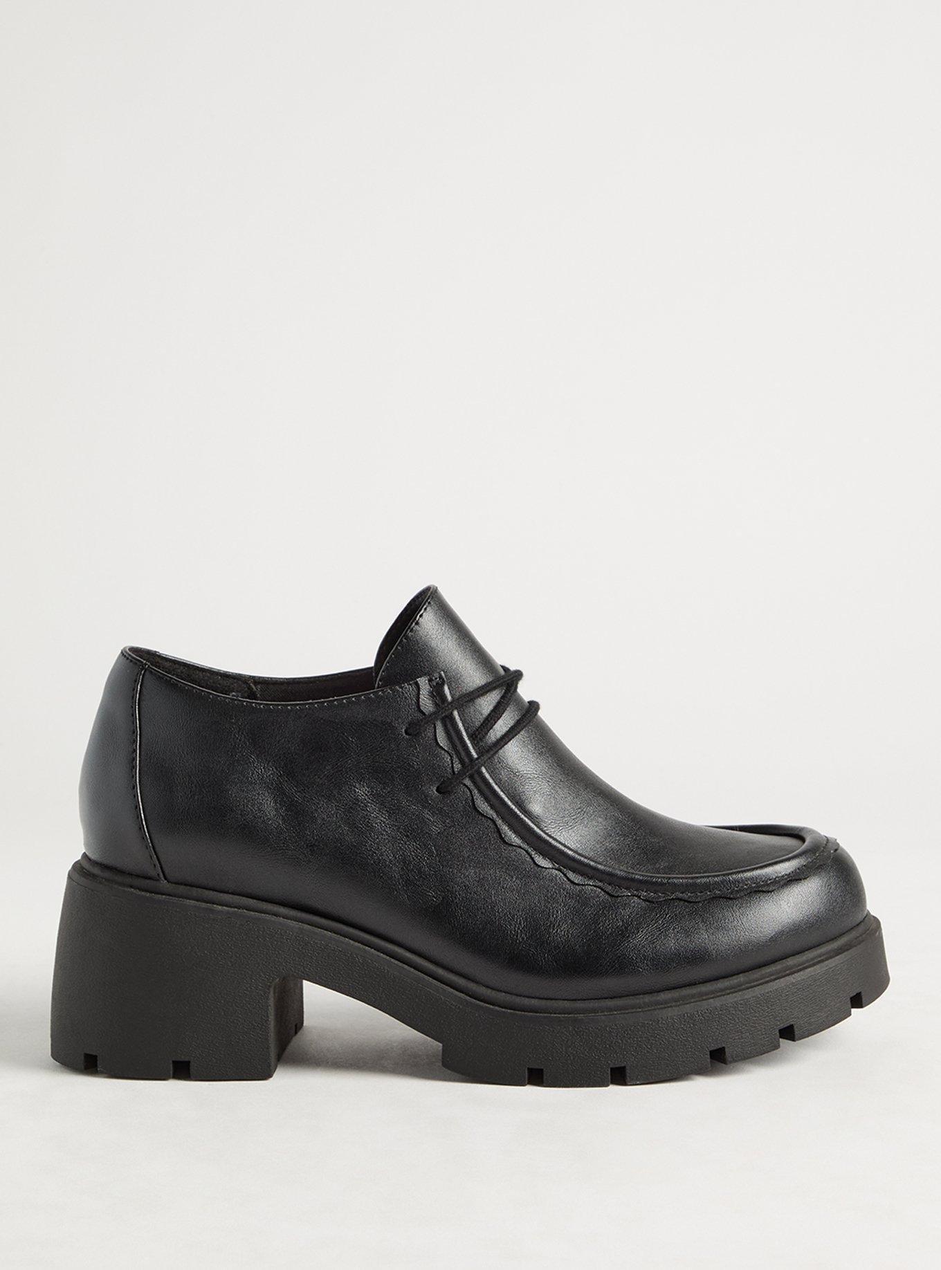 Lace-Up Loafer (WW)