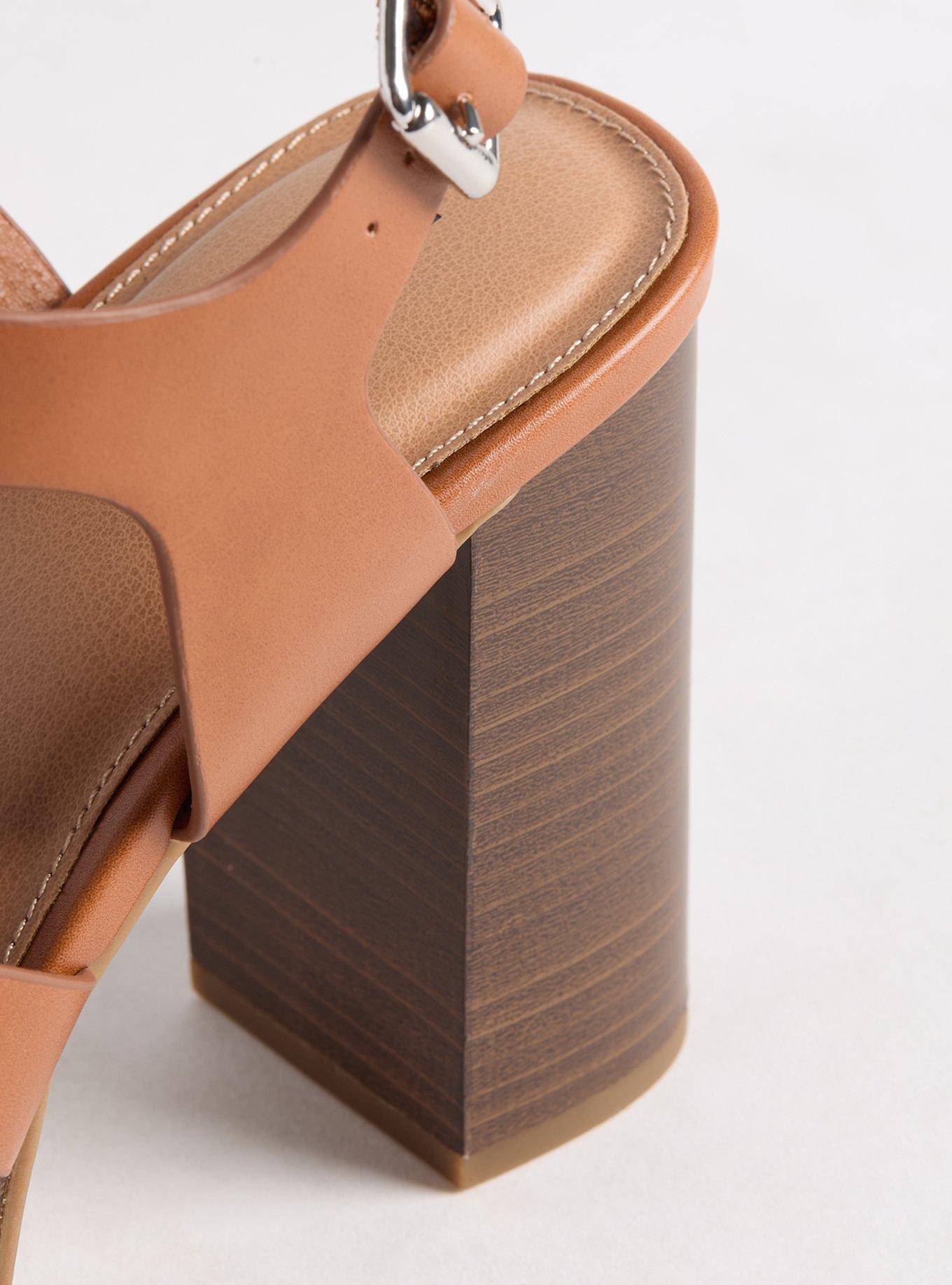 Fisherman Block Heel Sandal (WW)