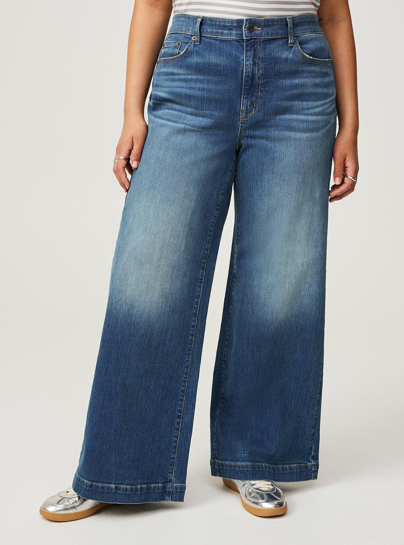 High-Rise Wide Leg Jean