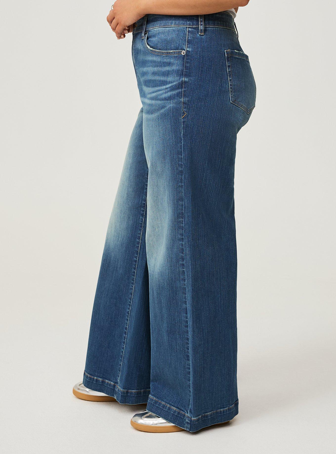 High-Rise Wide Leg Jean