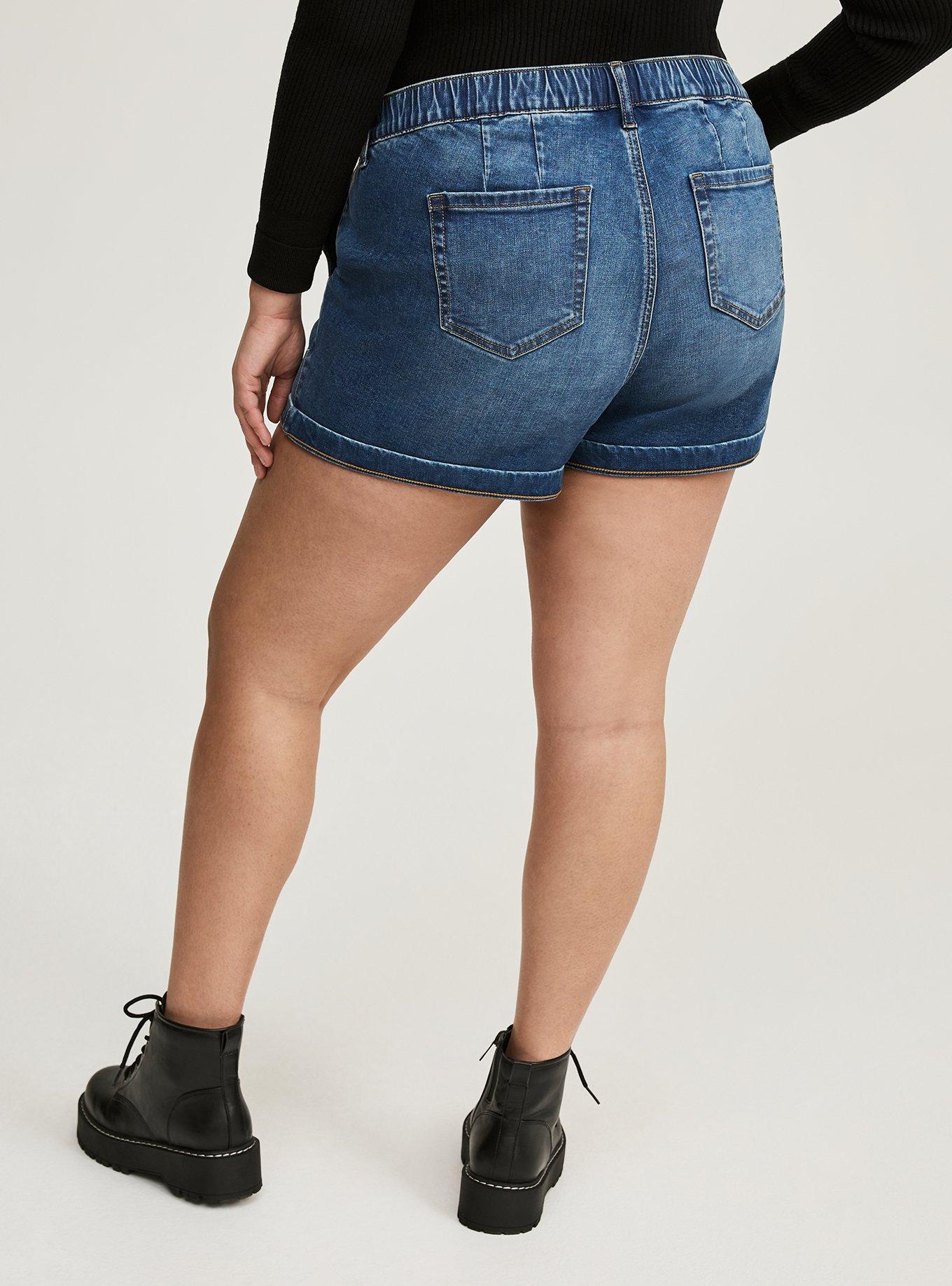 Weekend Mid-Rise Short