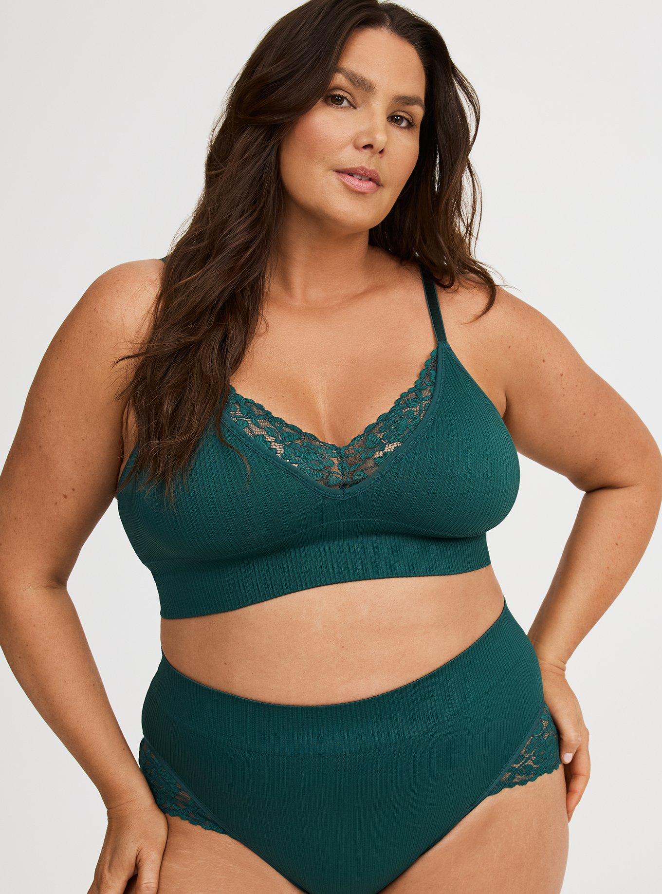 Lightly Lined Seamless Plunge Bralette