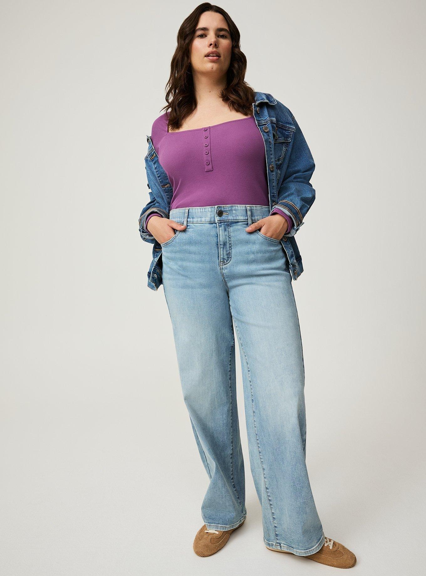 Ribbed Square Neck Henley