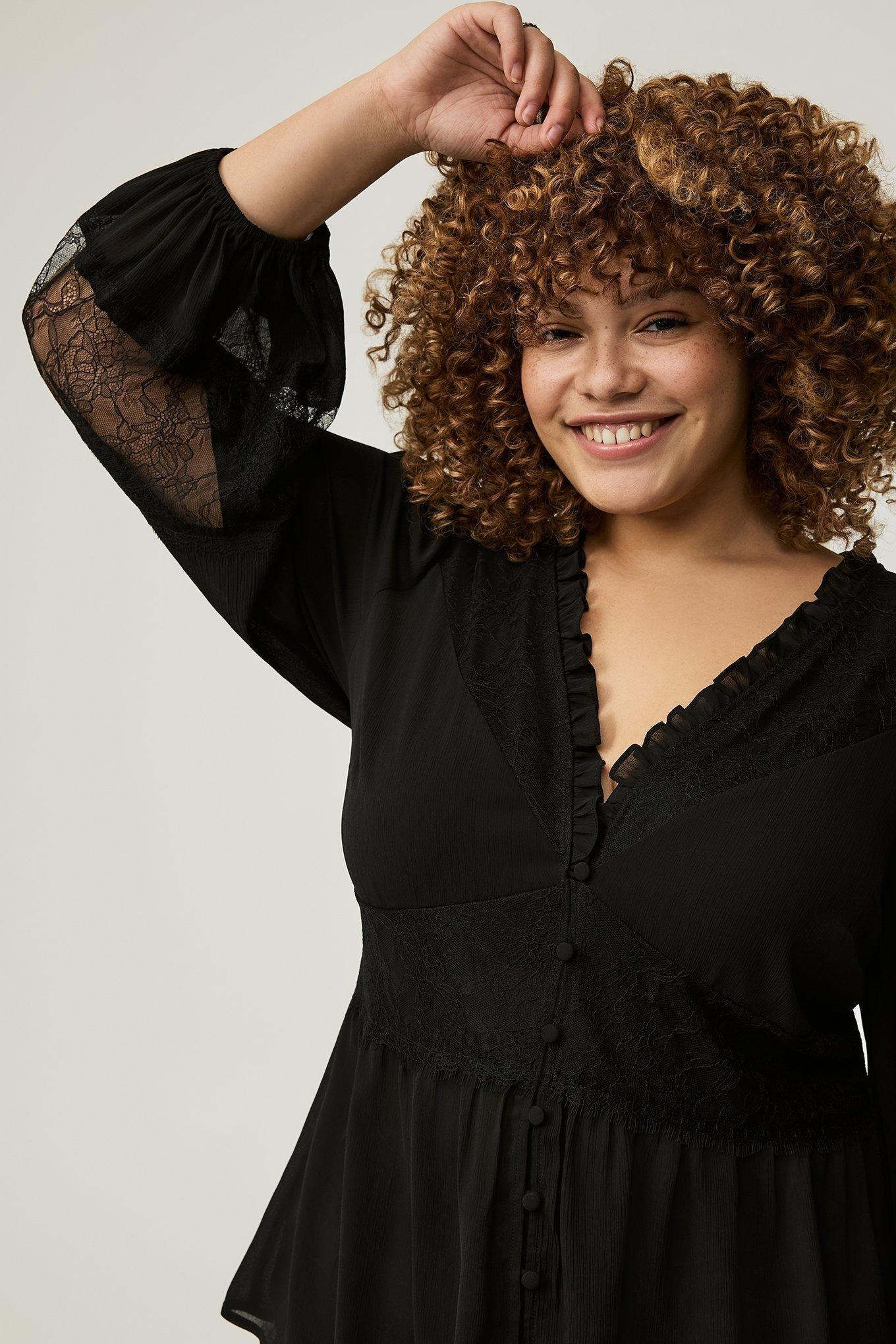 Peplum Lace Mix Blouse 