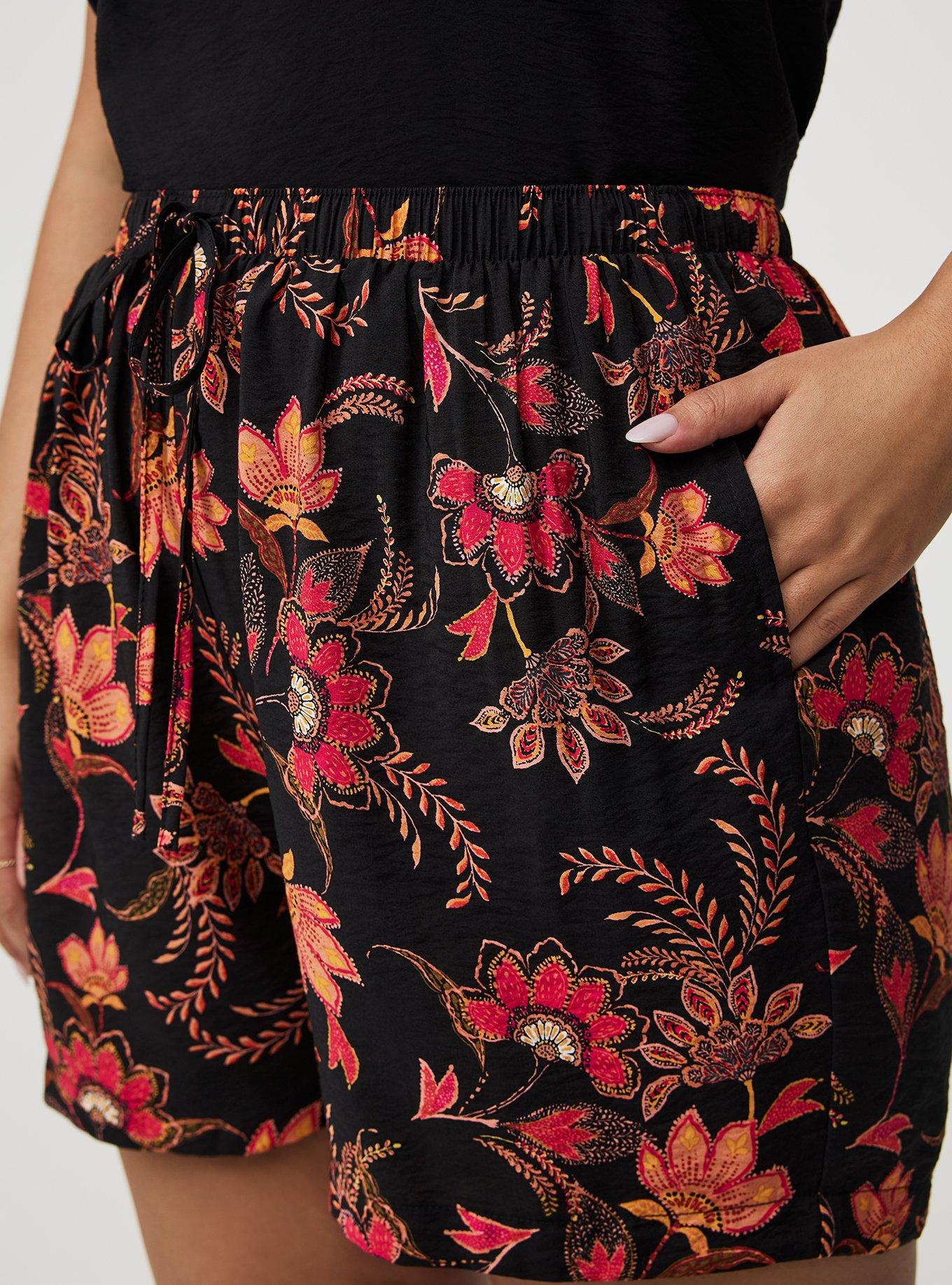 Pull-On Crinkle Rayon Short