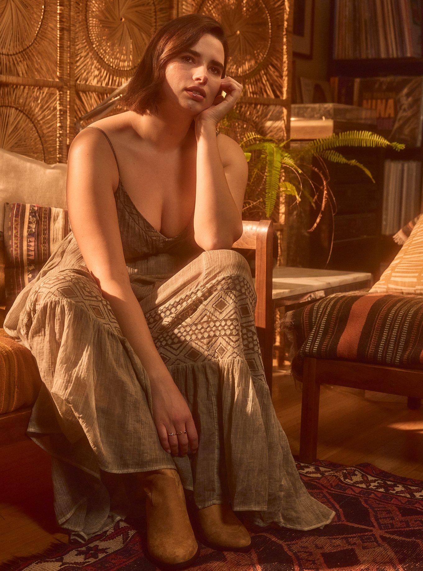 Festi V-Neck Tiered Maxi Dress