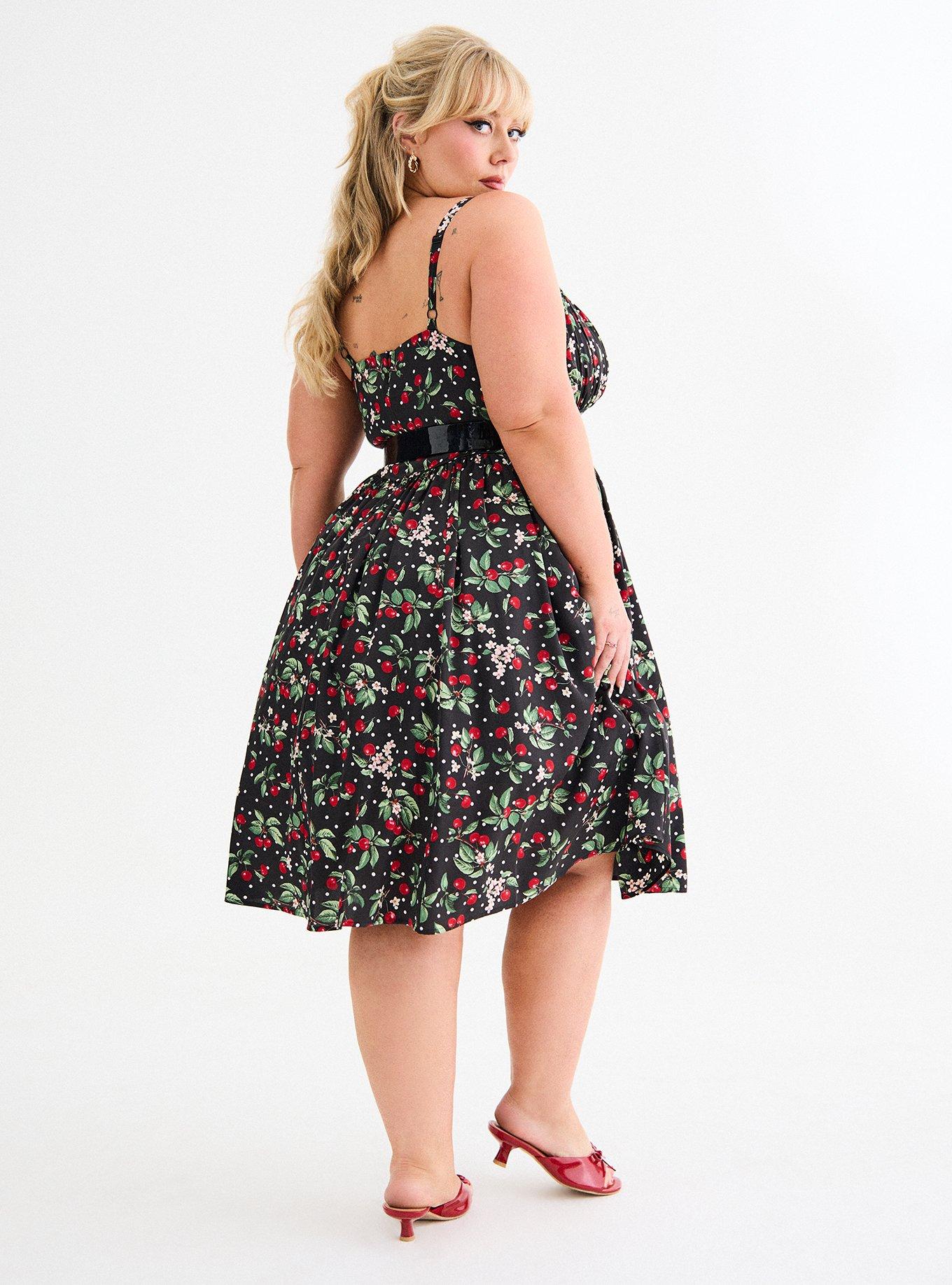 Retro Chic Pleated Swing Dress