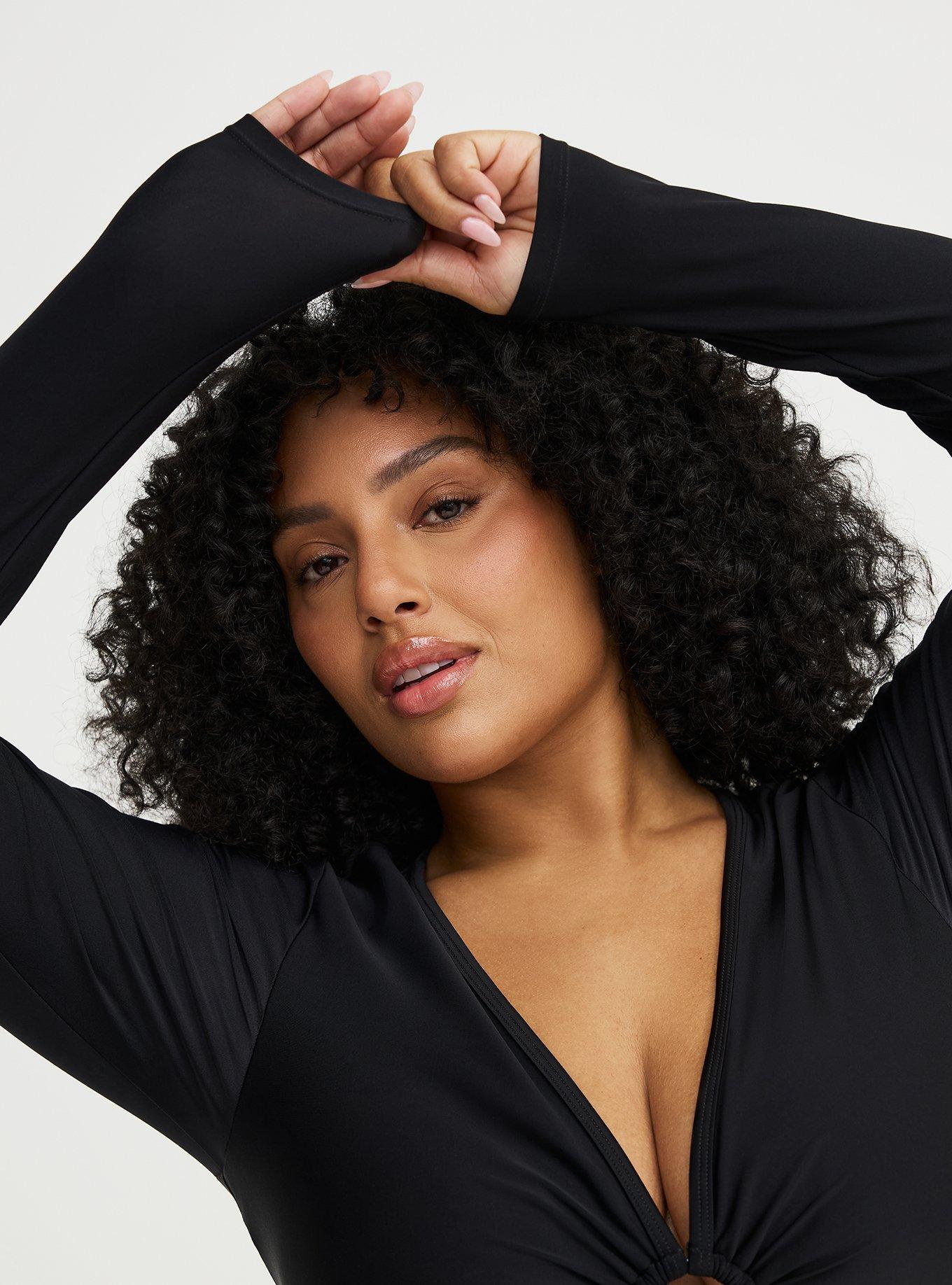 Plus Size Wire-Free O-Ring Long Sleeve Swim Top, DEEP BLACK, alternate