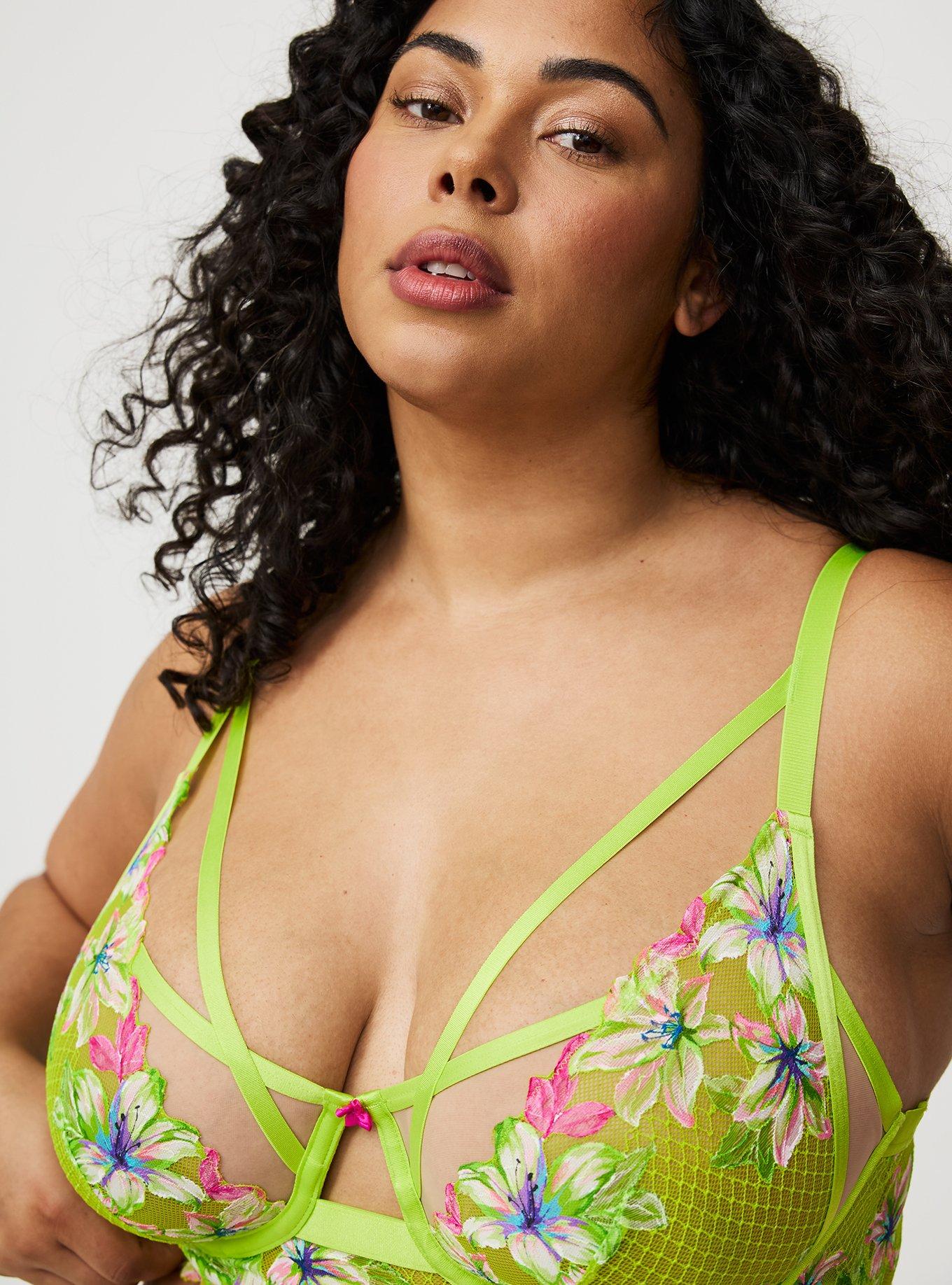 Lace Strappy Underwire Bra