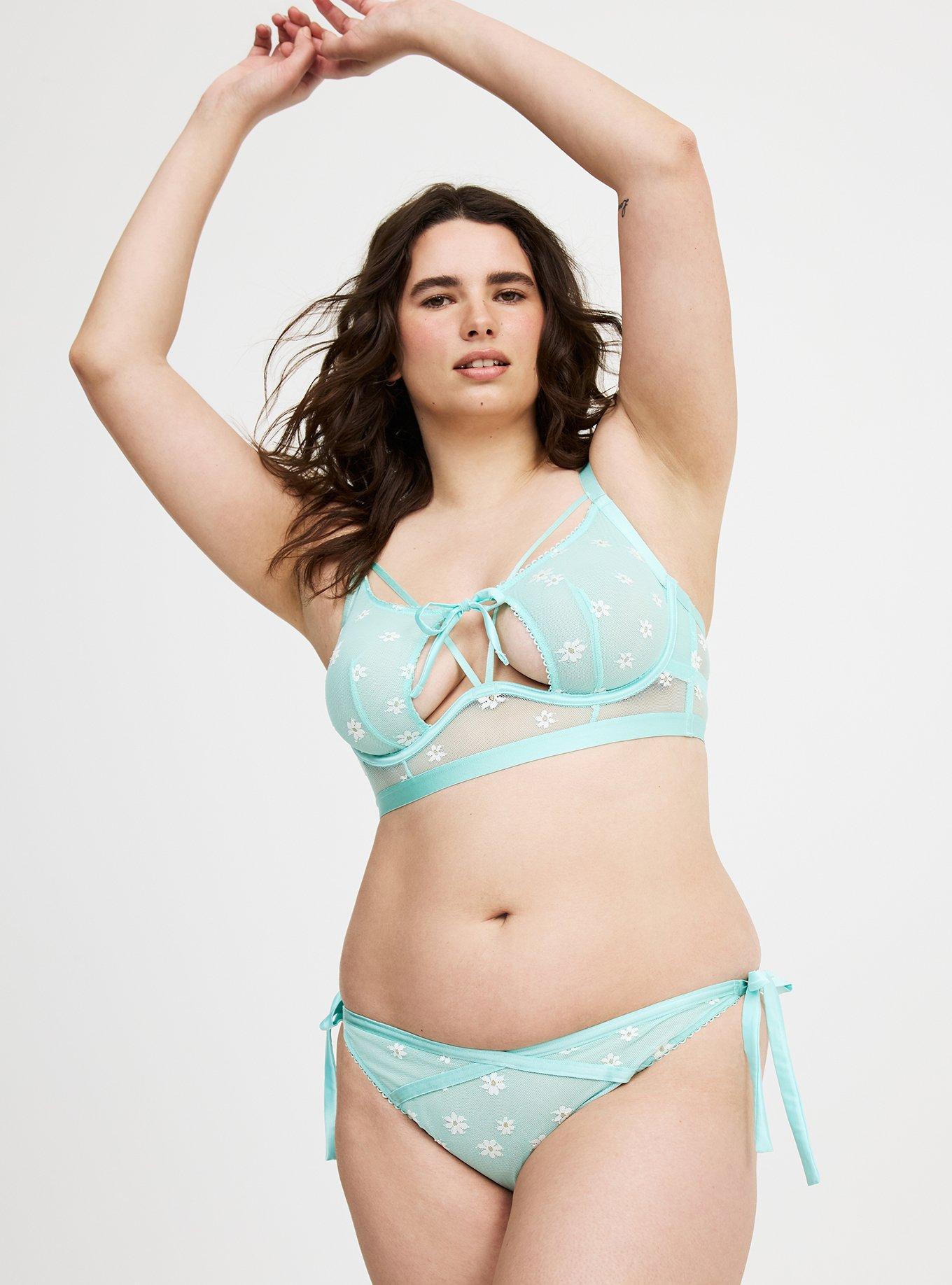 Daisy Lace Underwire Bra