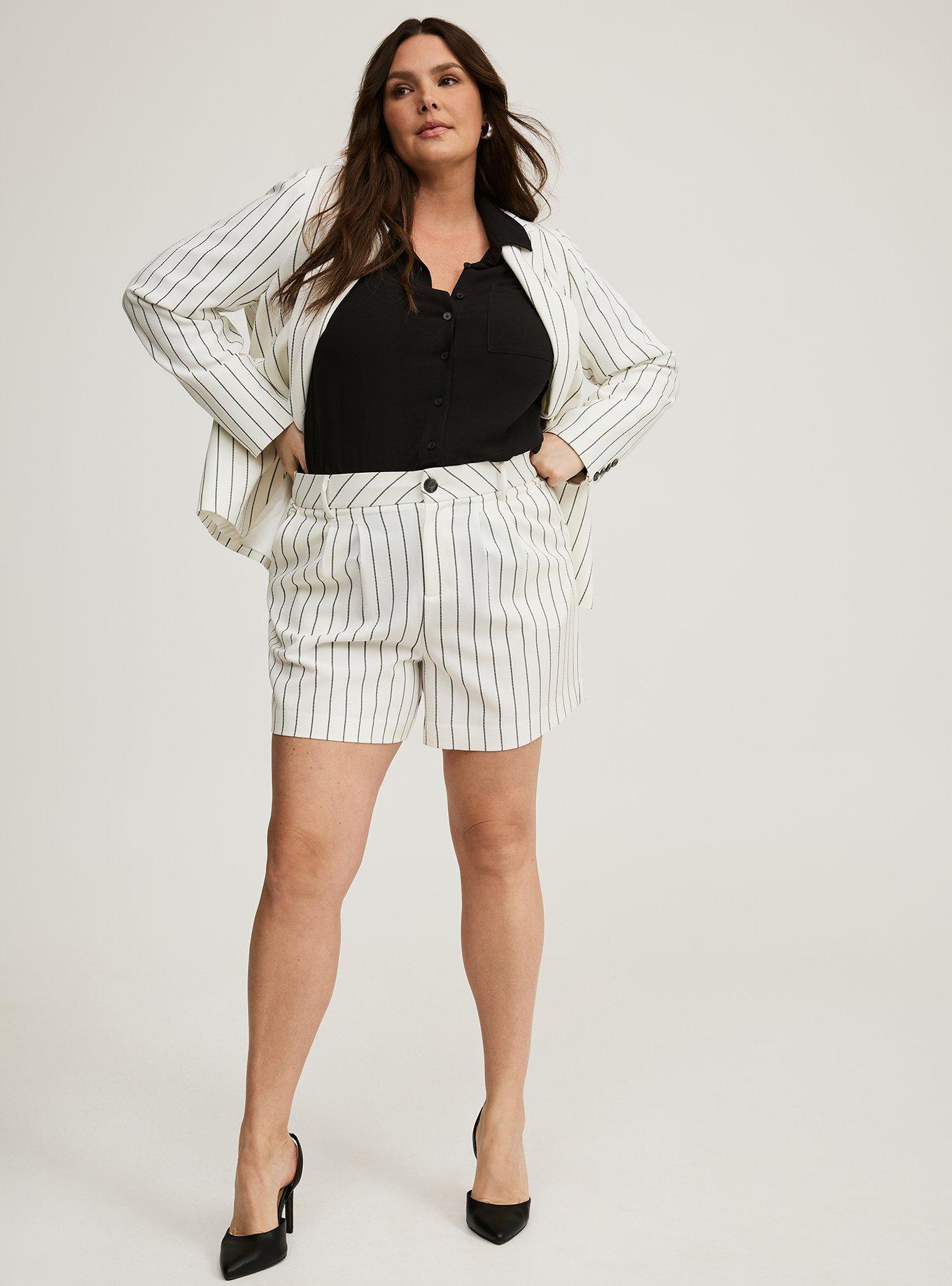 Super High-Rise Tailored Short