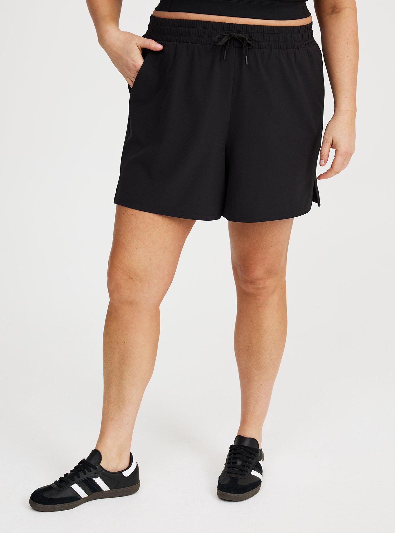 Stretch Woven Relaxed Active Short