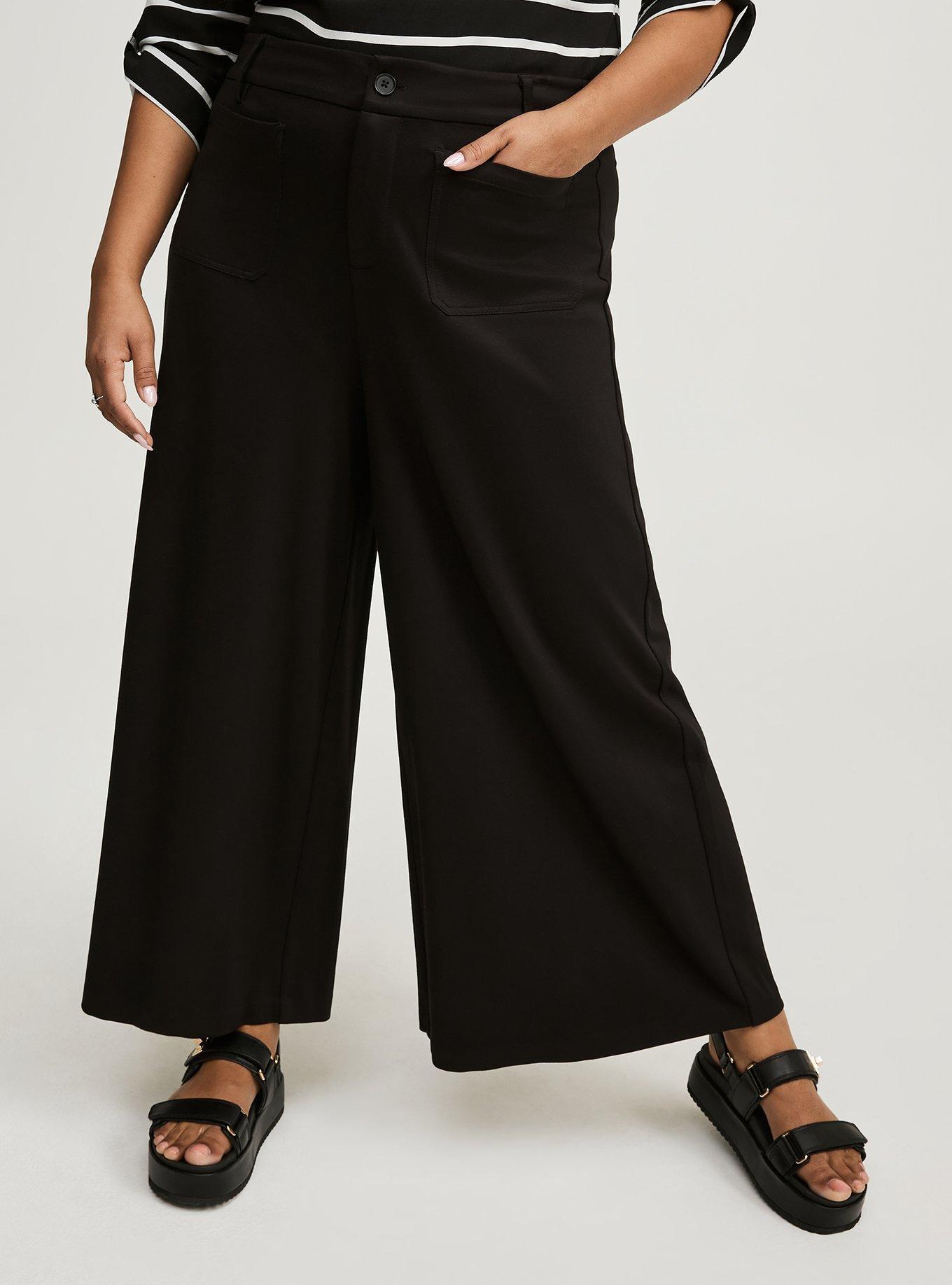 Wide Leg Patch Pocket Crop Pant