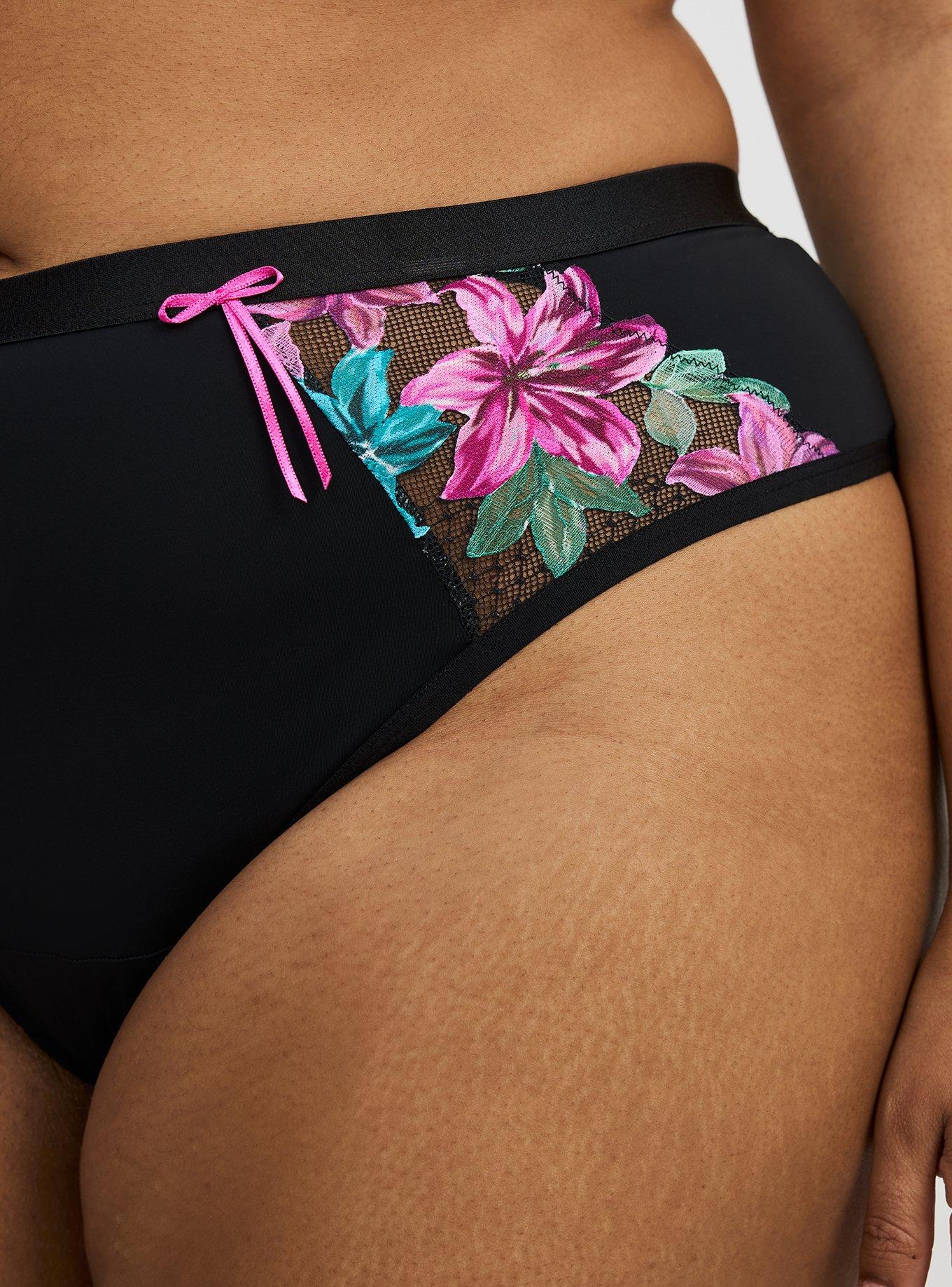 Mid-Rise Nova Lace Thong Panty