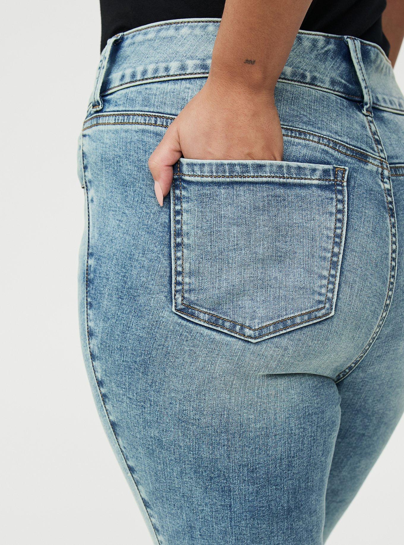 Skinny Jegging High-Rise Capri Jean, MAGNETIC, alternate