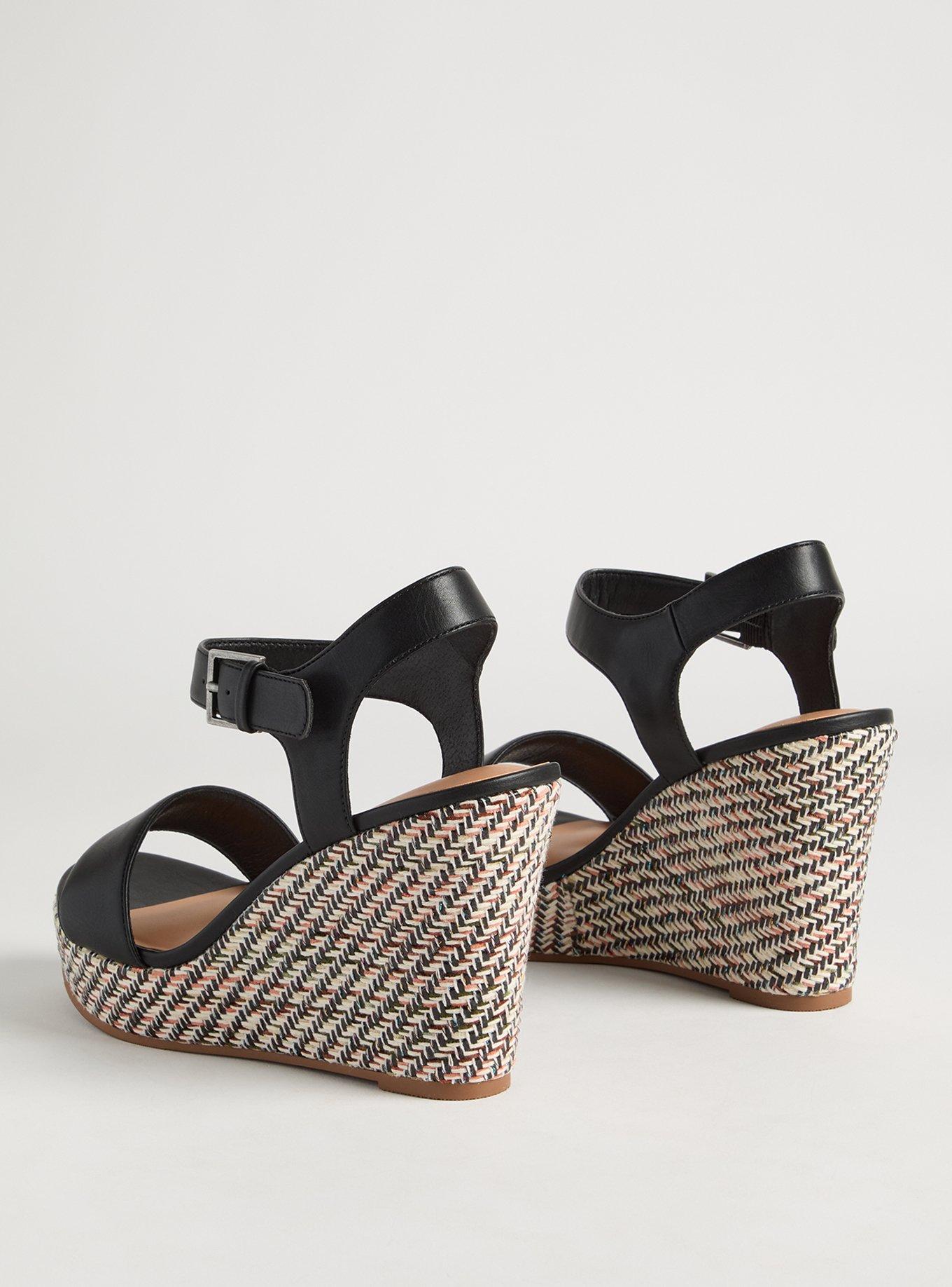 Two Strap Wedge (WW)