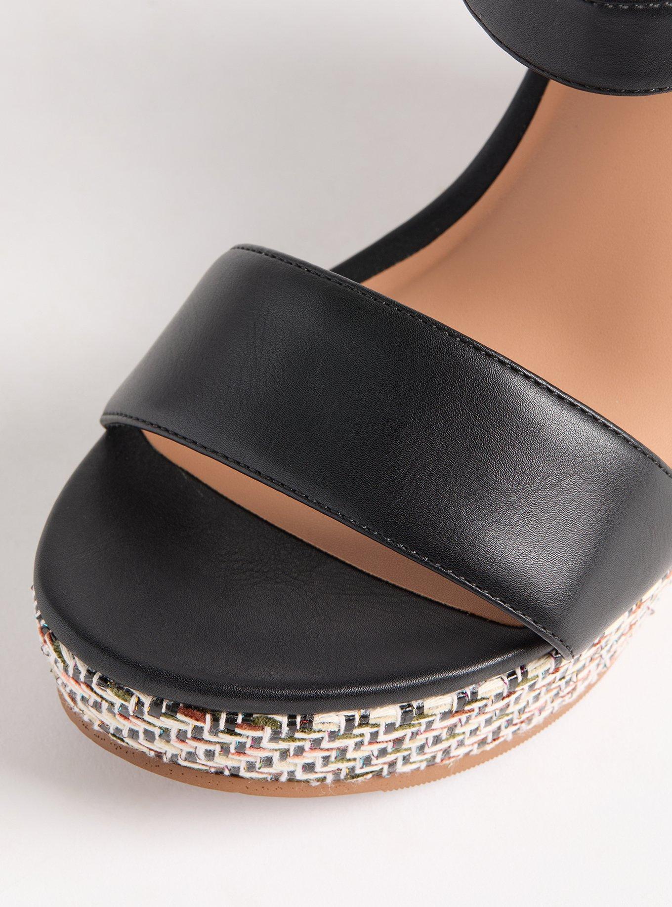 Two Strap Wedge (WW)