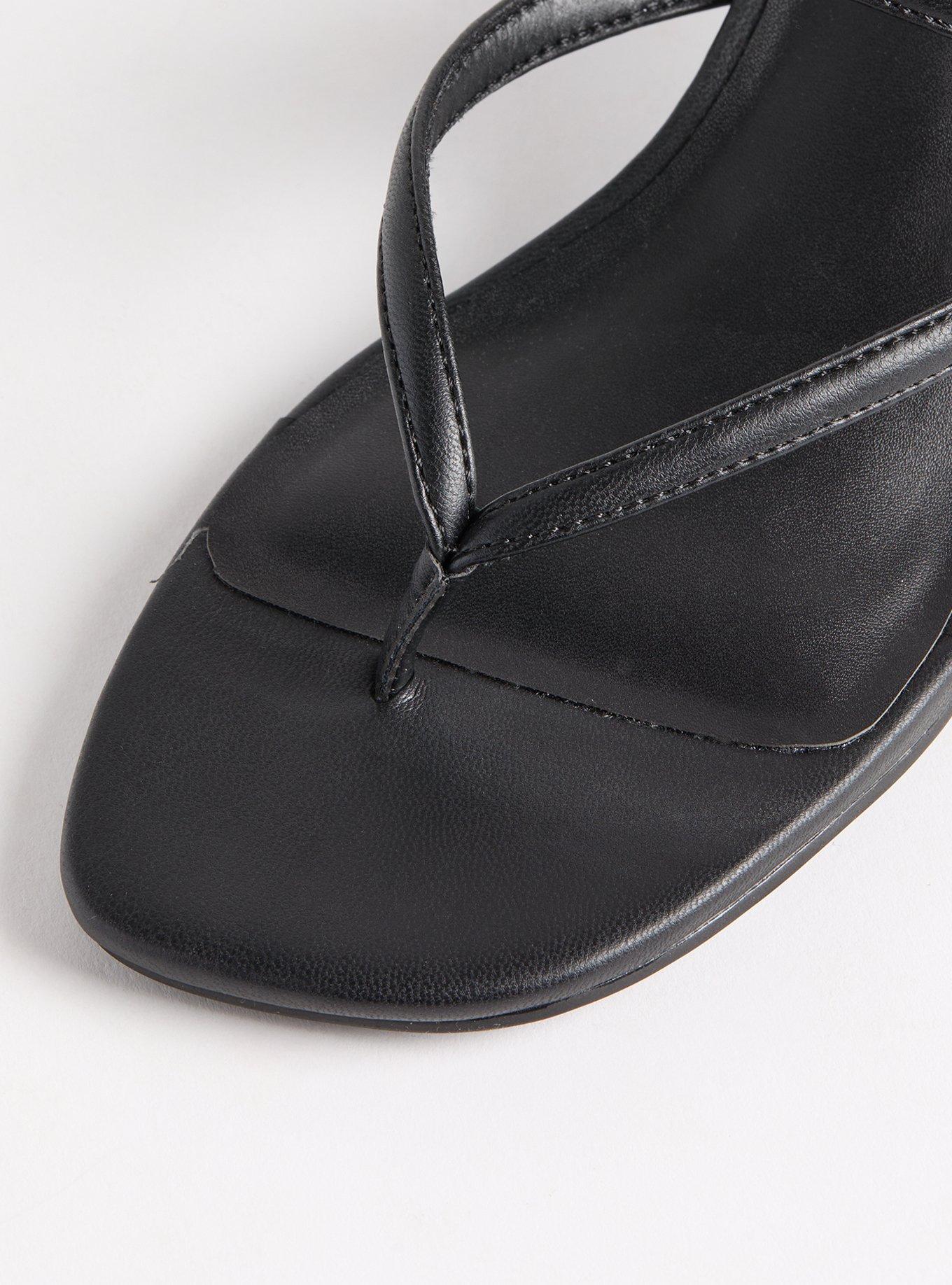 Kitten Heel Sandal (WW)