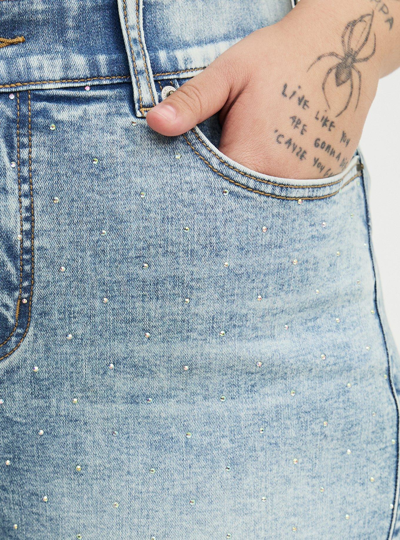 5'' Bombshell High-Rise Short, MAGNETIC, alternate